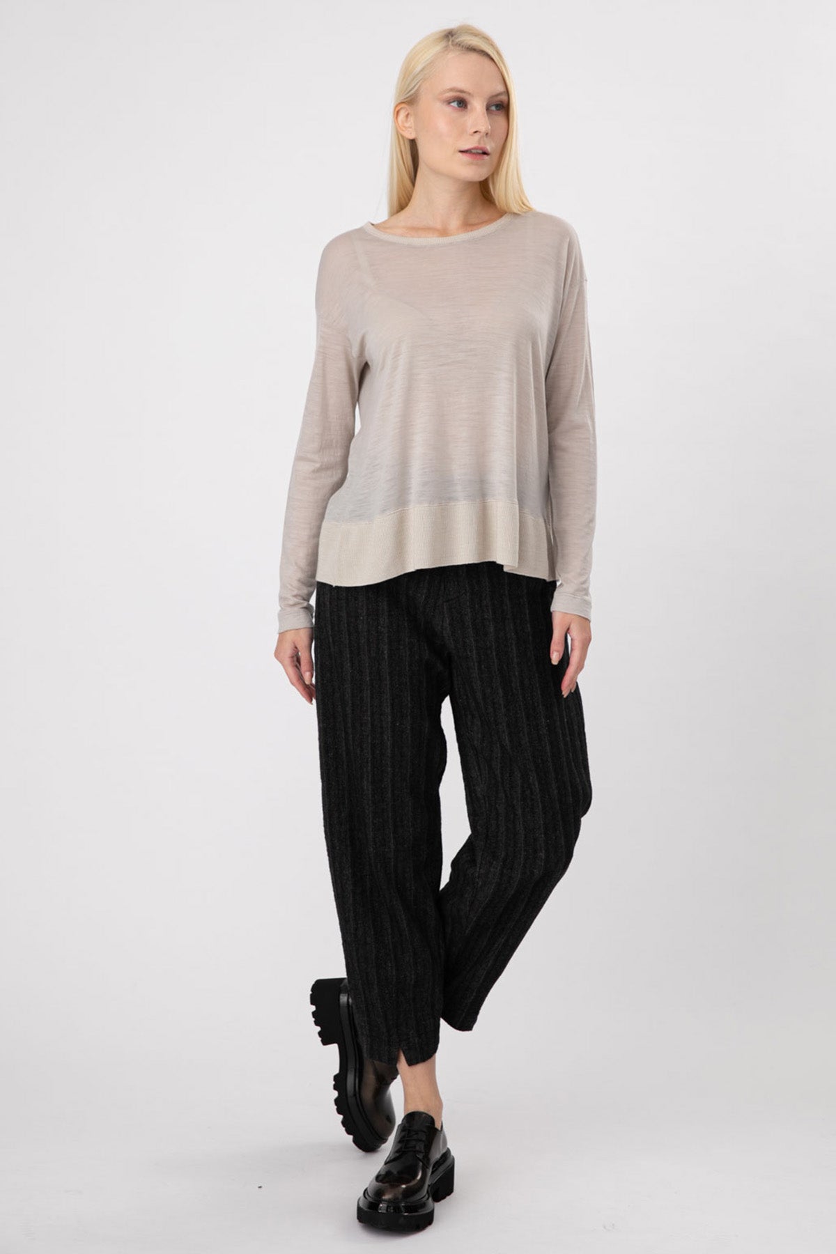 Transit Sırttan Düğmeli Yün Triko-Libas Trendy Fashion Store