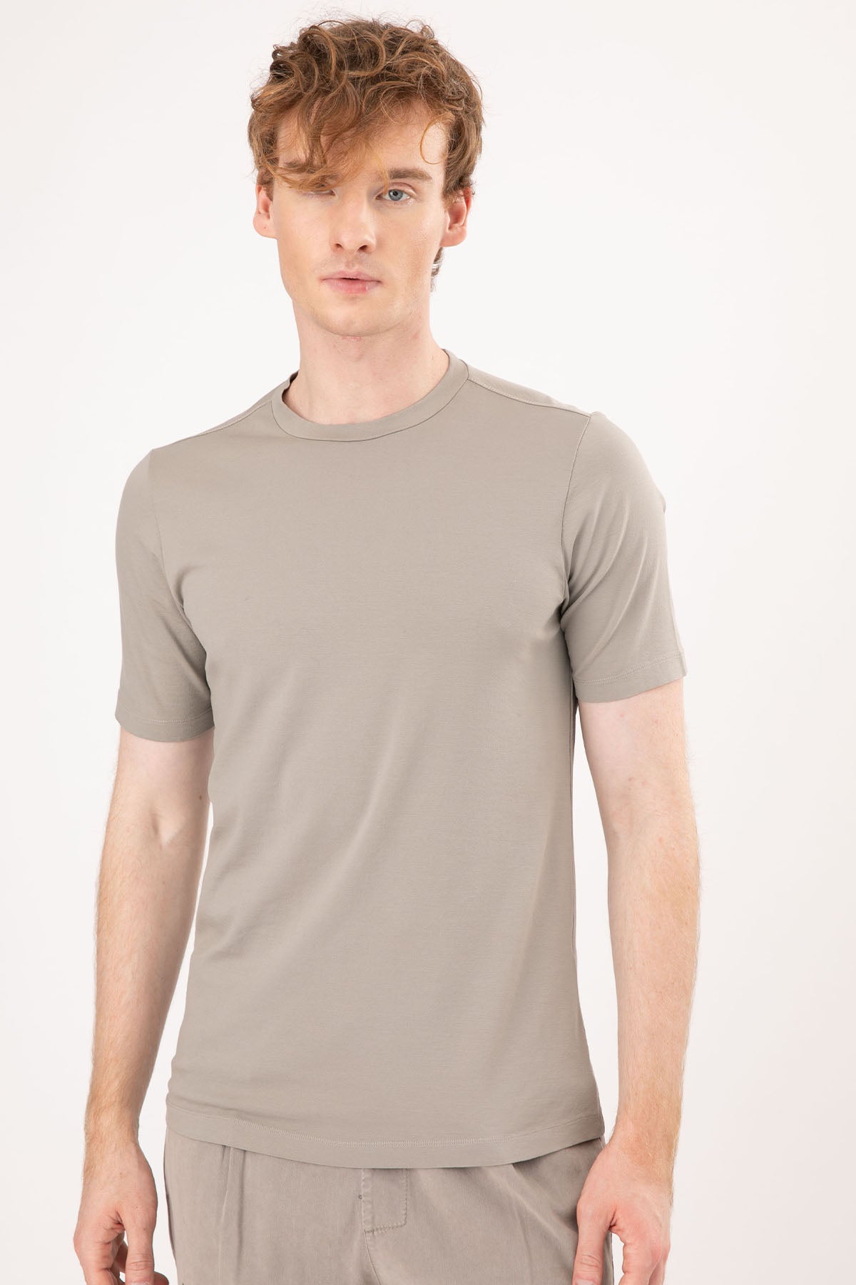 Transit Yuvarlak Yaka Streç T-shirt-Libas Trendy Fashion Store