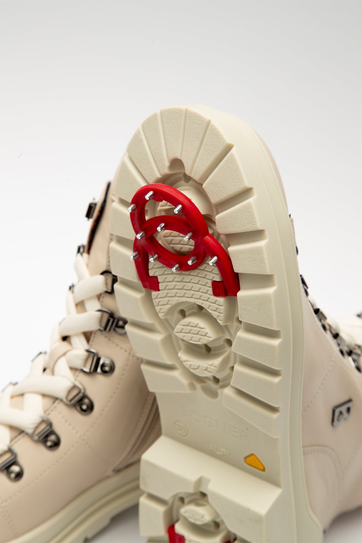 Bogner St. Moritz Ice Track Deri Postal-Libas Trendy Fashion Store