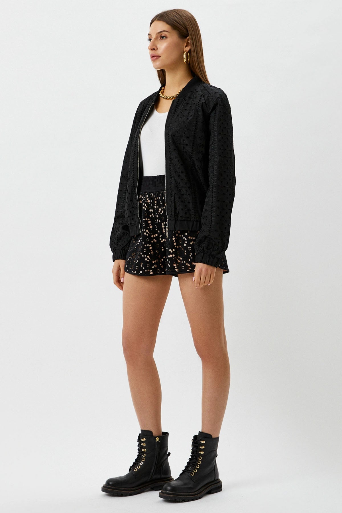 Liu Jo Lazer Kesim Fistolu Nakışlı Şort-Libas Trendy Fashion Store