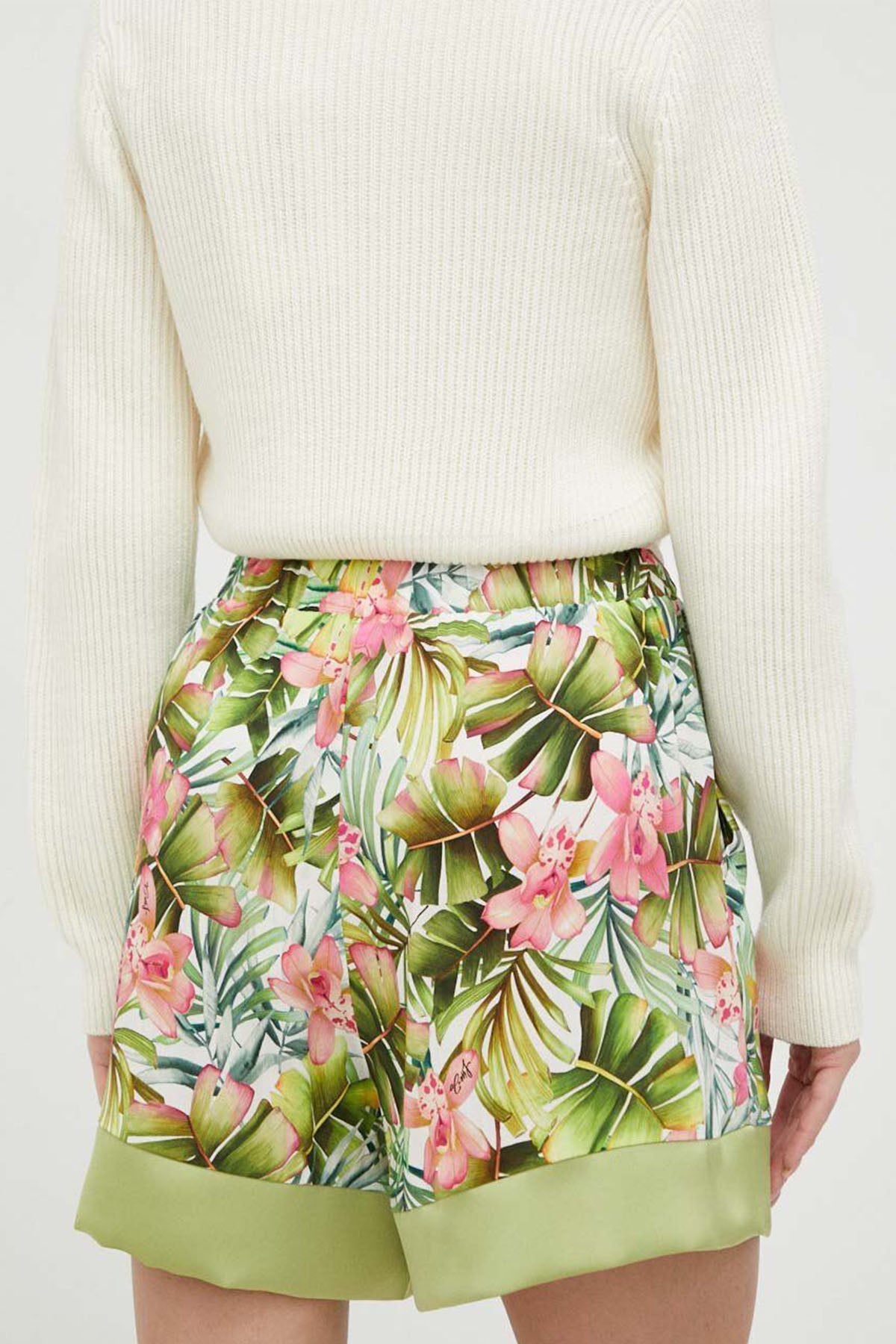 Liu Jo Beli Lastikli Çiçek Desenli Şort-Libas Trendy Fashion Store