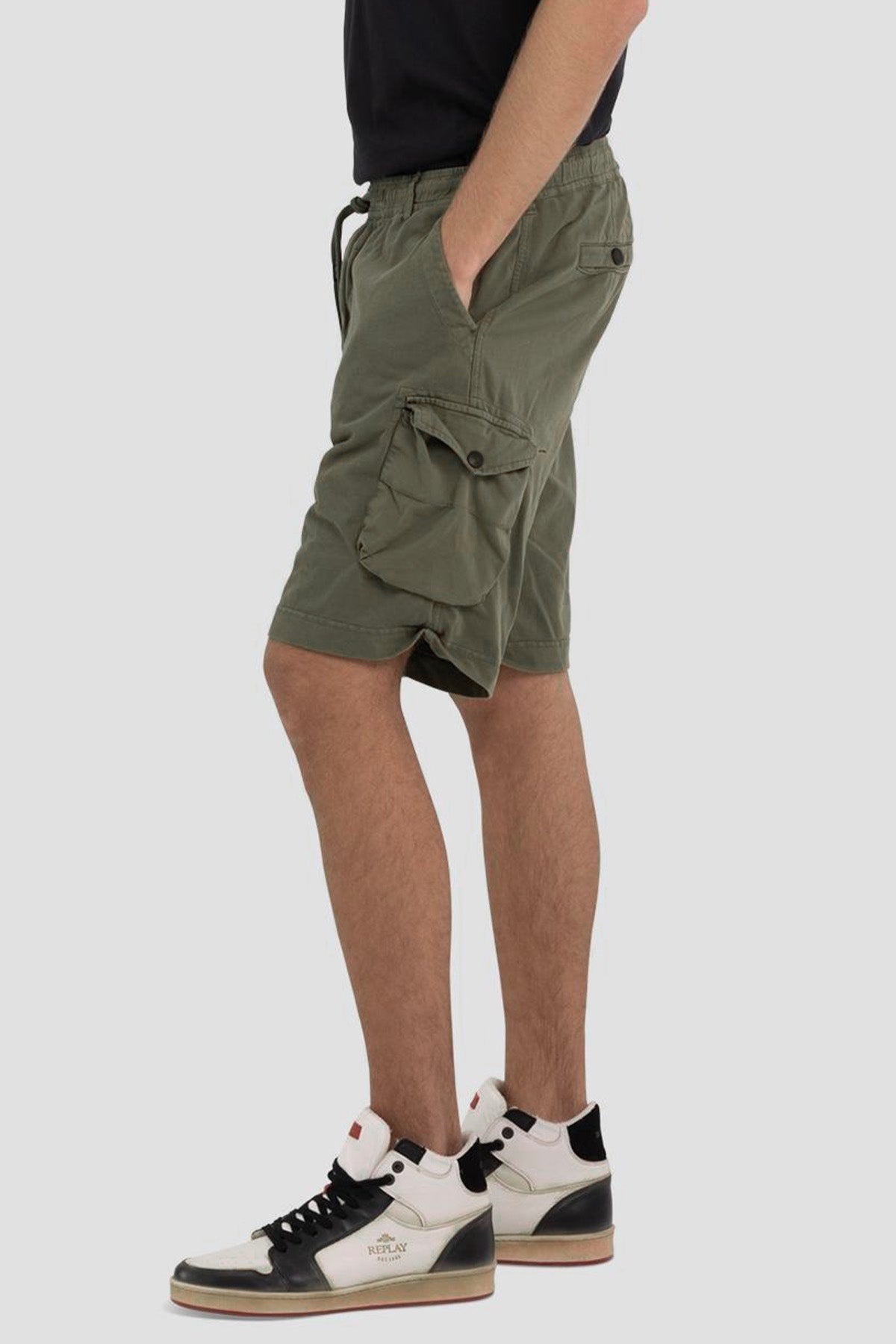 Replay Beli Lastikli Kargo Cepli Şort-Libas Trendy Fashion Store