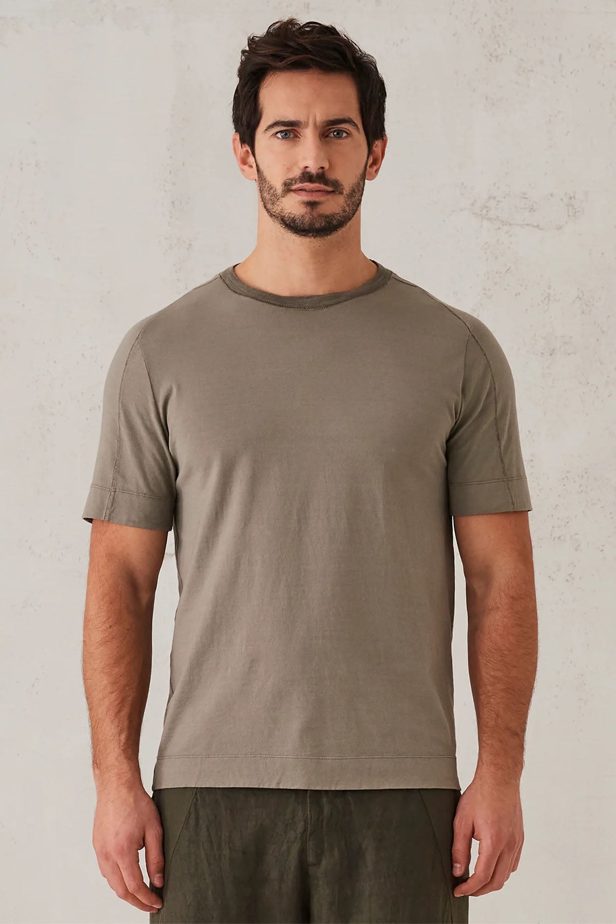 Transit Cep Detaylı Keten Karışımlı Yuvarlak Yaka T-shirt-Libas Trendy Fashion Store