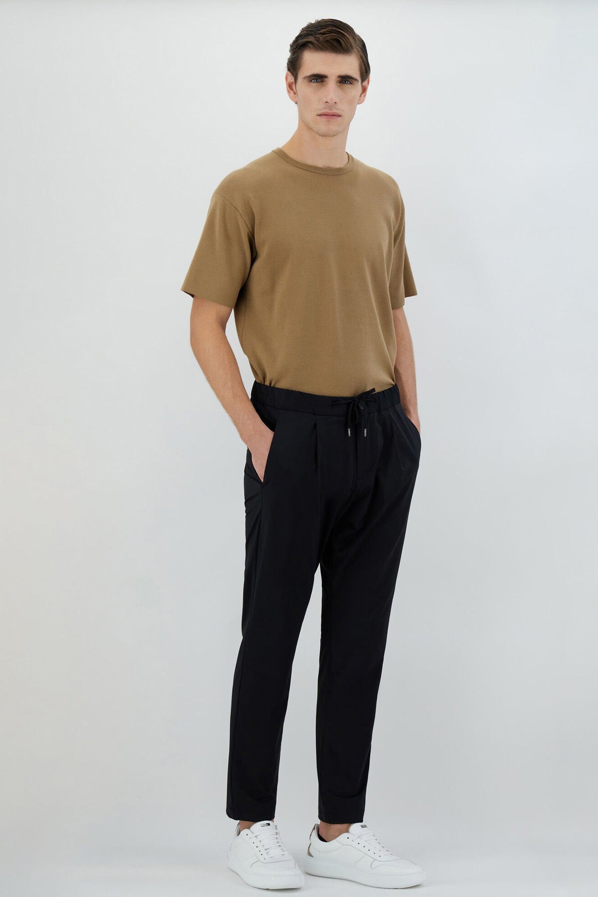 Herno Beli Lastikli Yandan Cepli Tek Pile Pantolon