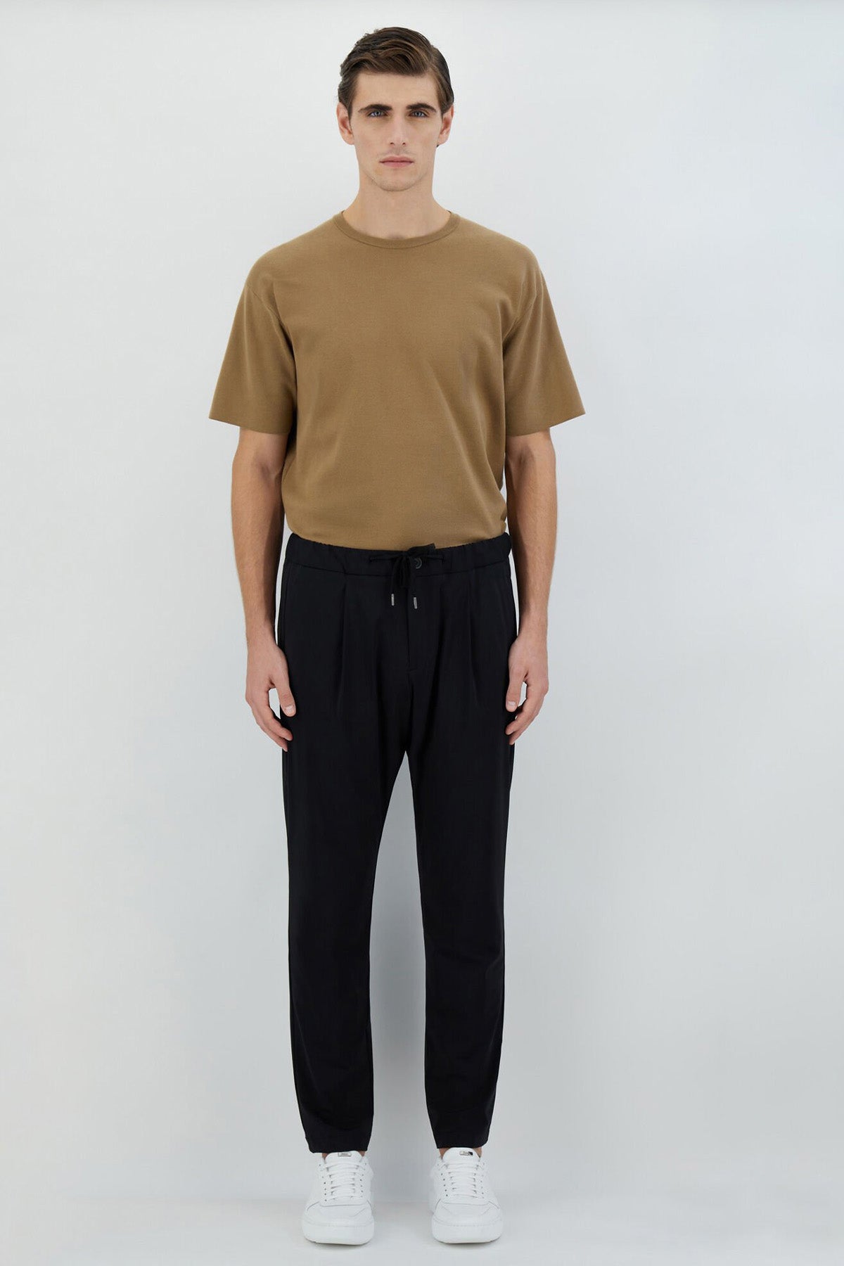 Herno Beli Lastikli Yandan Cepli Tek Pile Pantolon