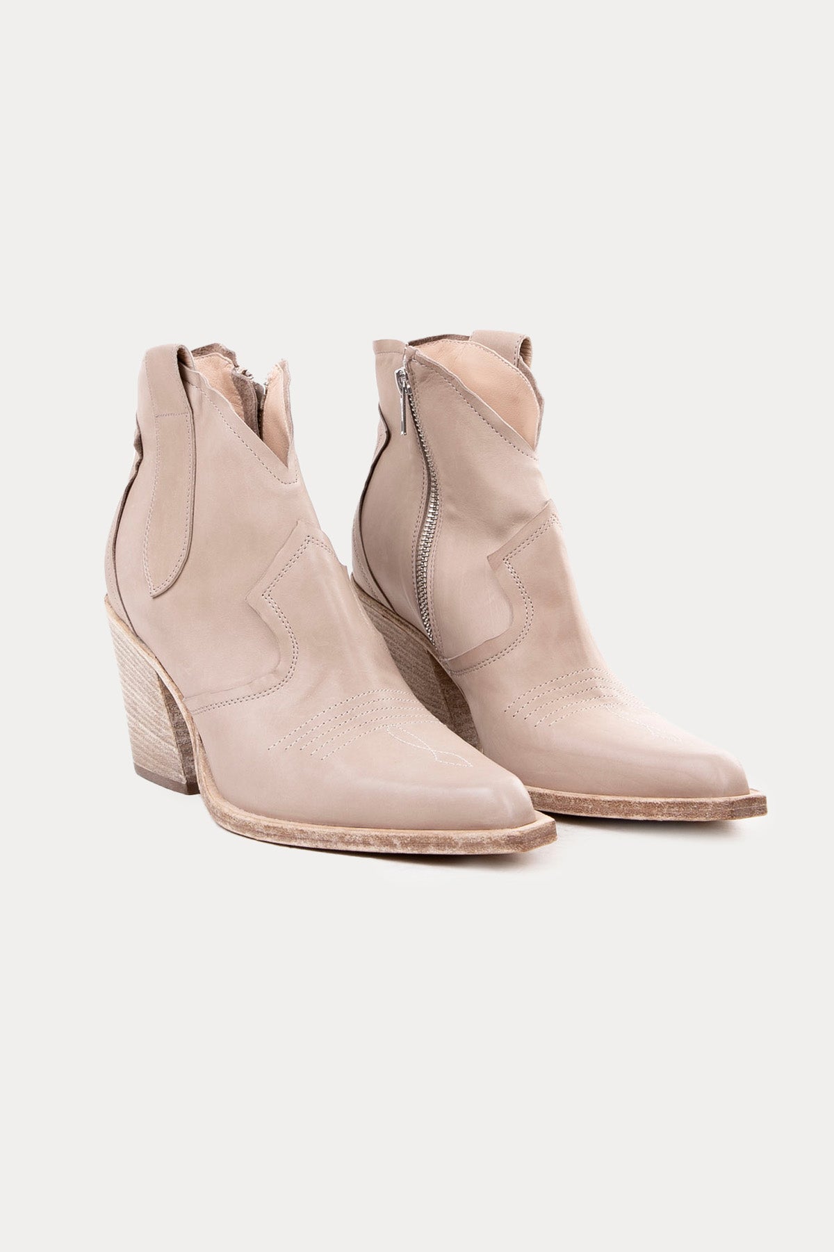 Fruit Sivri Küt Burunlu Deri Bot