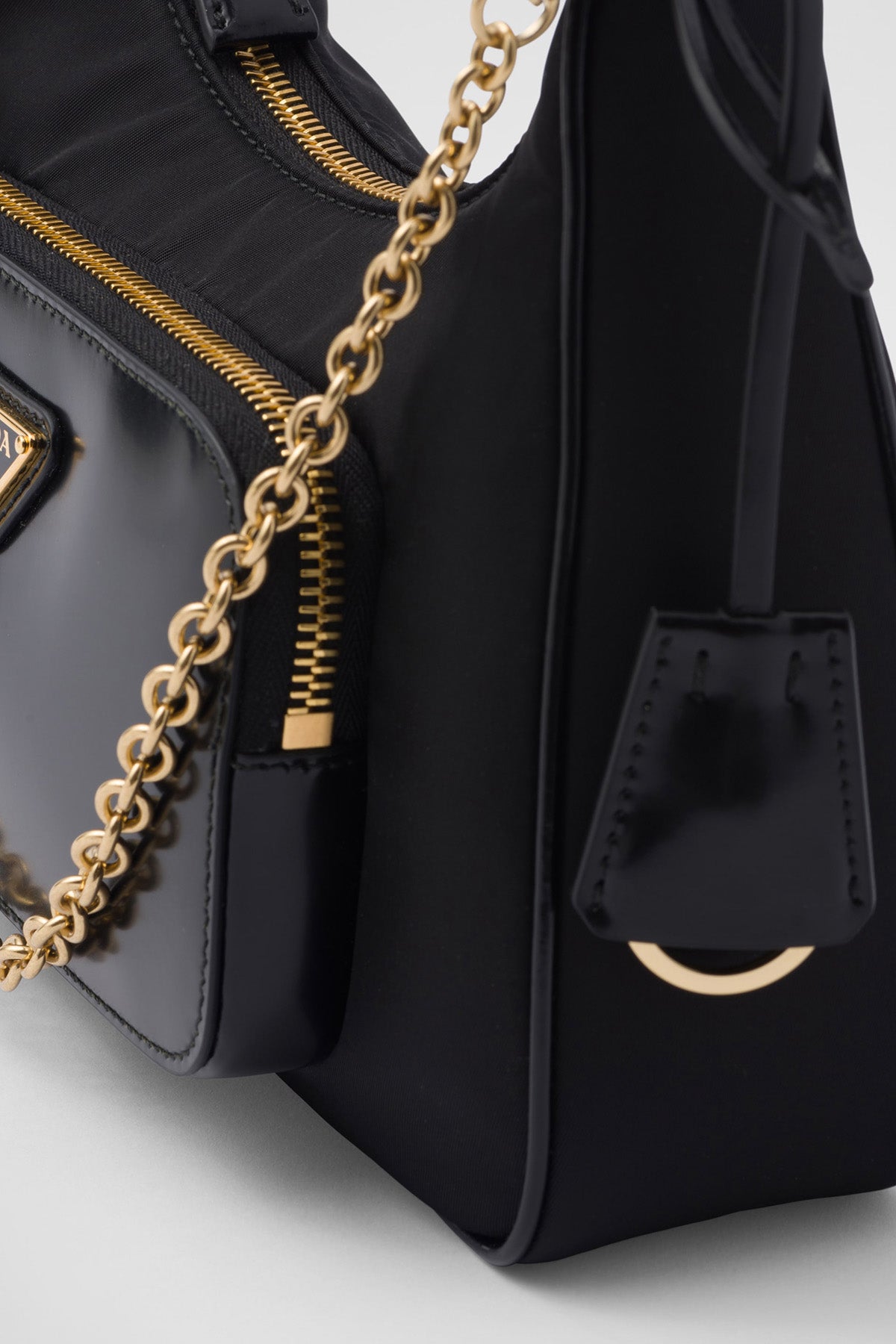 Prada Re - Nylon Logolu Deri Detaylı Omuz Çantası