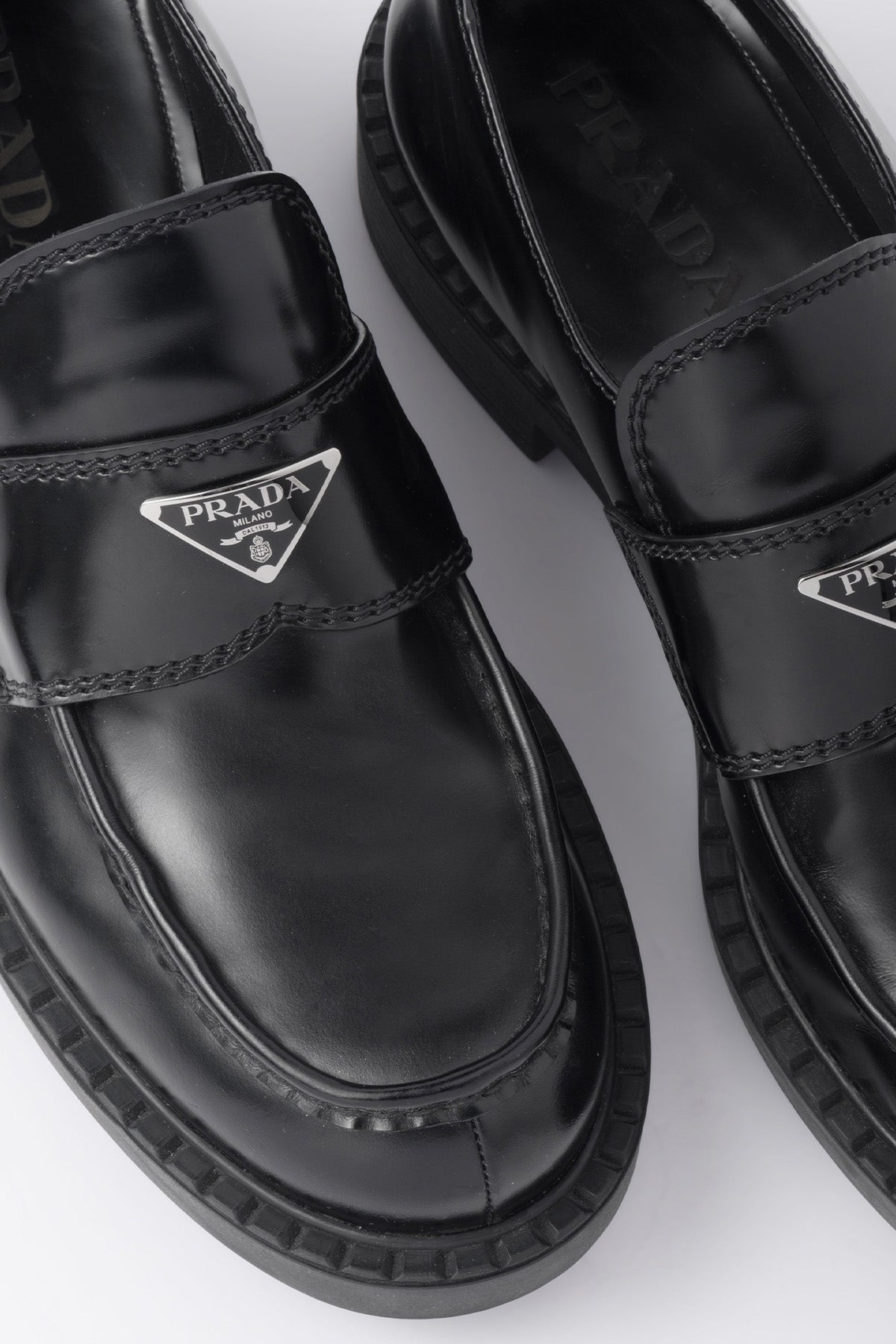 Prada Deri Loafer Ayakkabı-Ayakkabı-Libas