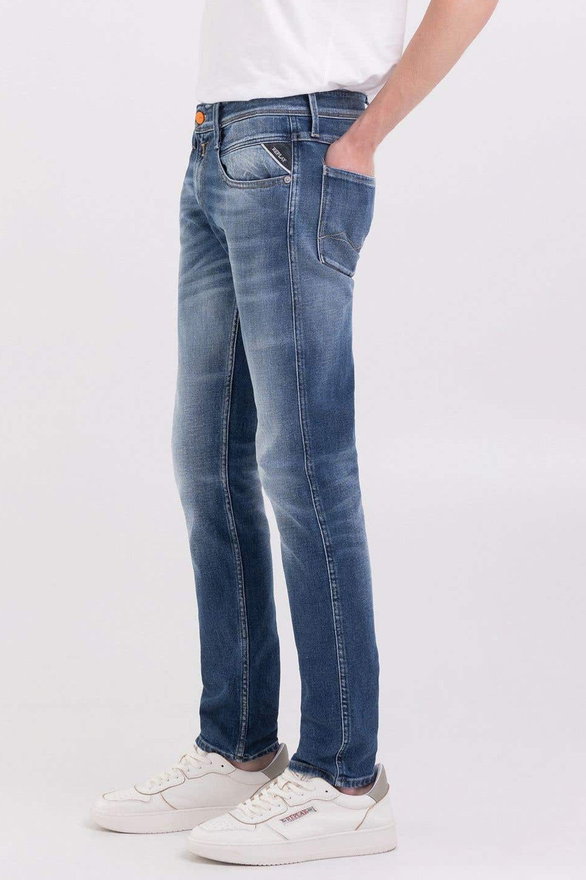 Replay Anbass Slim Fit Jeans