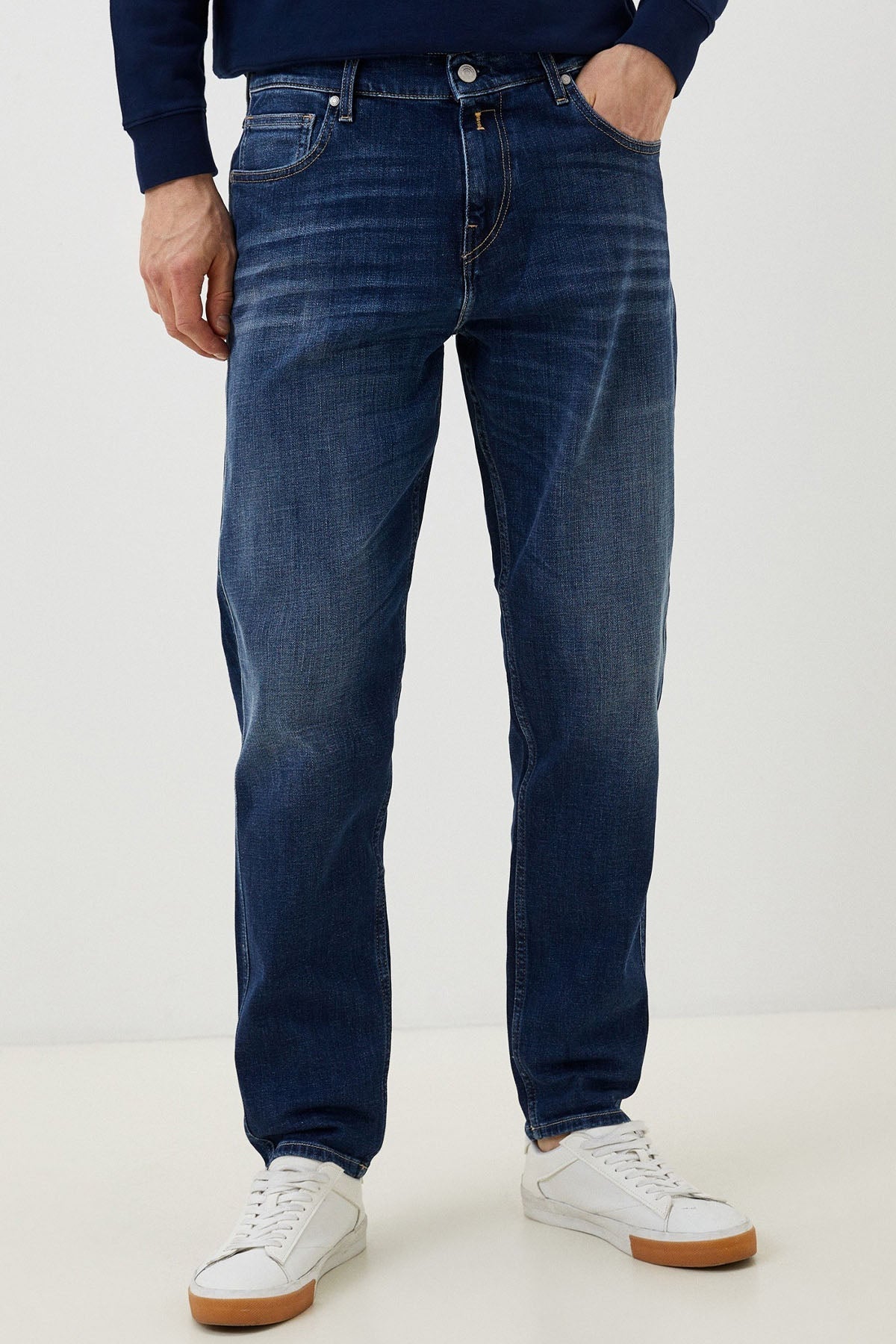 Replay Sandot Relaxed Tapered Fit Yıkamalı Jeans