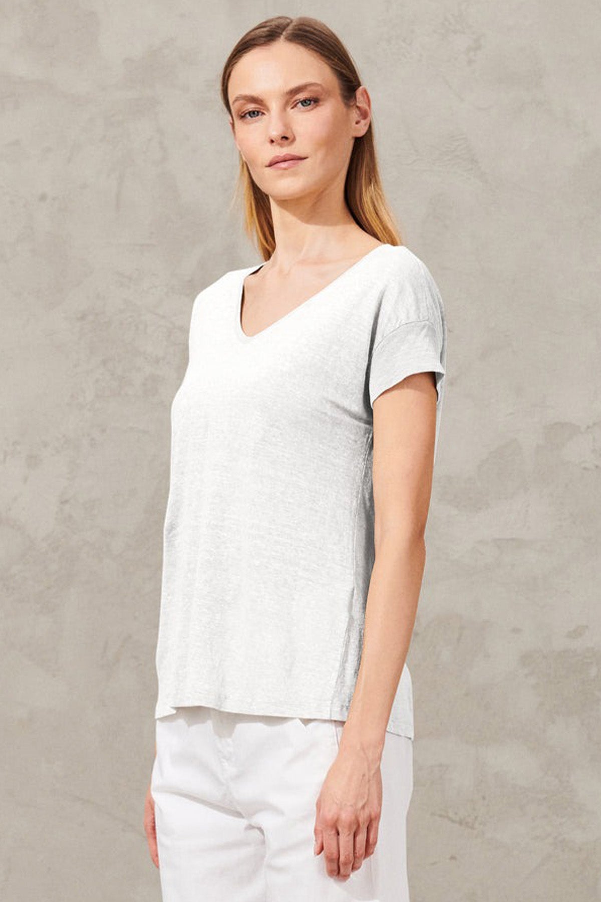 Transit V Yaka Keten T-shirt