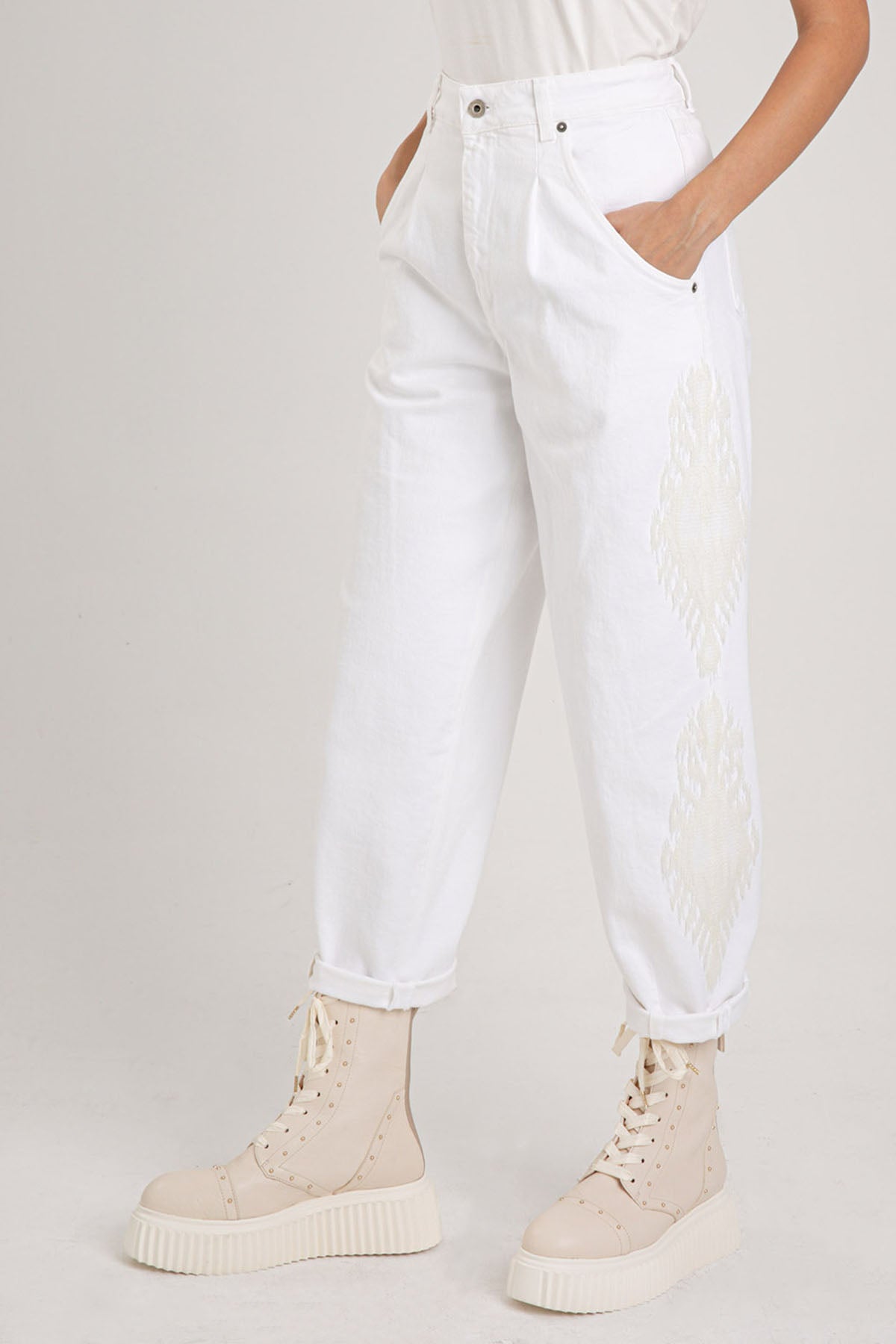 Dondup Claire Loose Fit Tek Pile Jeans-Libas Trendy Fashion Store