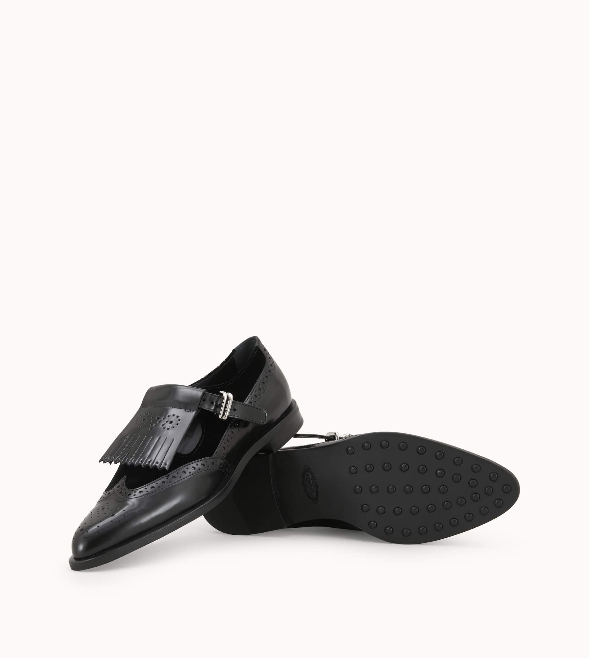 TOD'S AYAKKABI-Libas Trendy Fashion Store