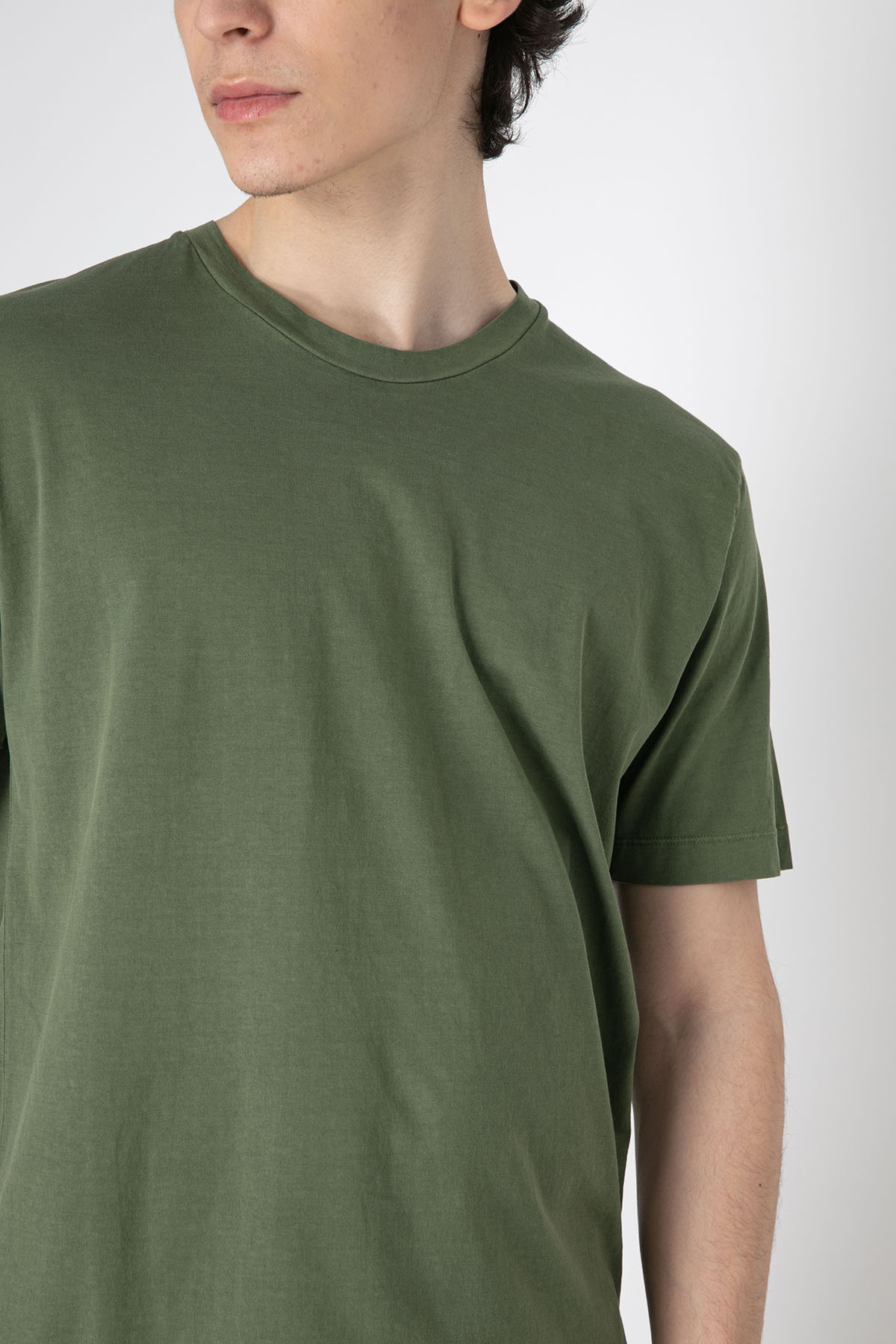 Manifattura Yuvarlak Yaka Sırtta Roba Detaylı T-shirt