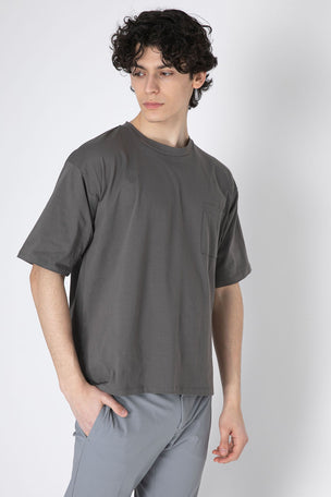Manifattura Yuvarlak Yaka Geniş Kesim Cep Detaylı T-shirt-T-shirt-Libas