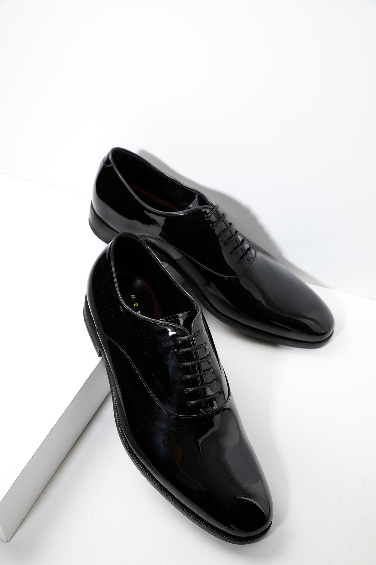 Henderson Bağcıklı Smokin Ayakkabısı