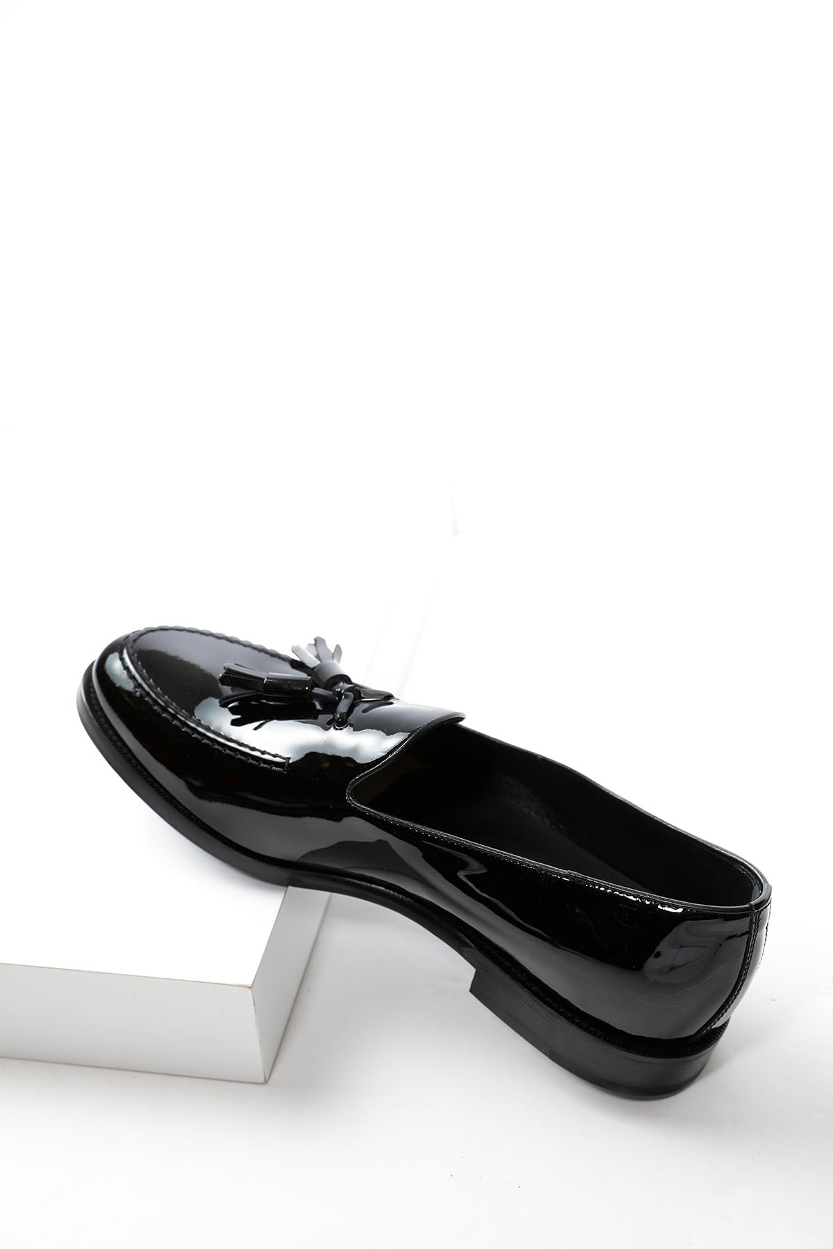 Henderson Rugan Deri Püsküllü Loafer Smokin Ayakkabısı