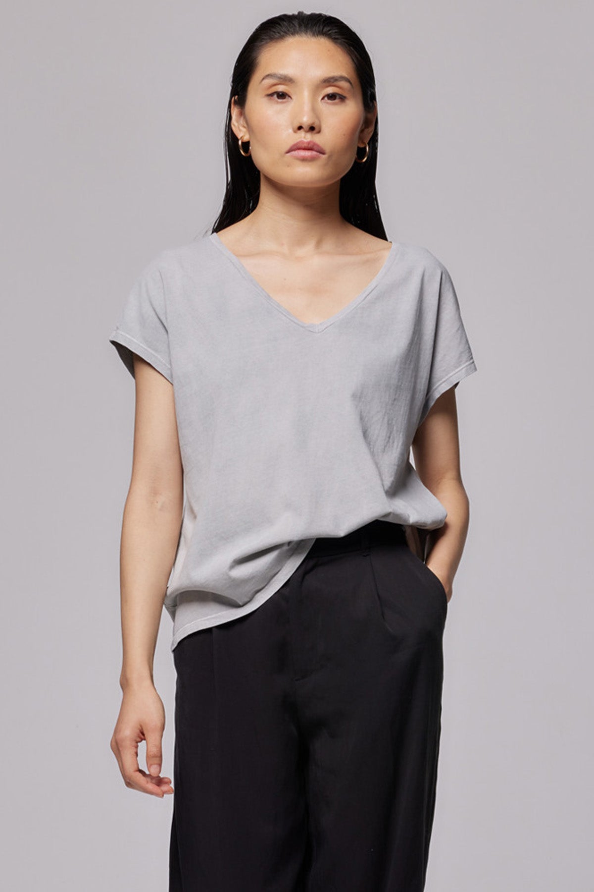 Majestic Geniş Kesim V Yaka  T-shirt