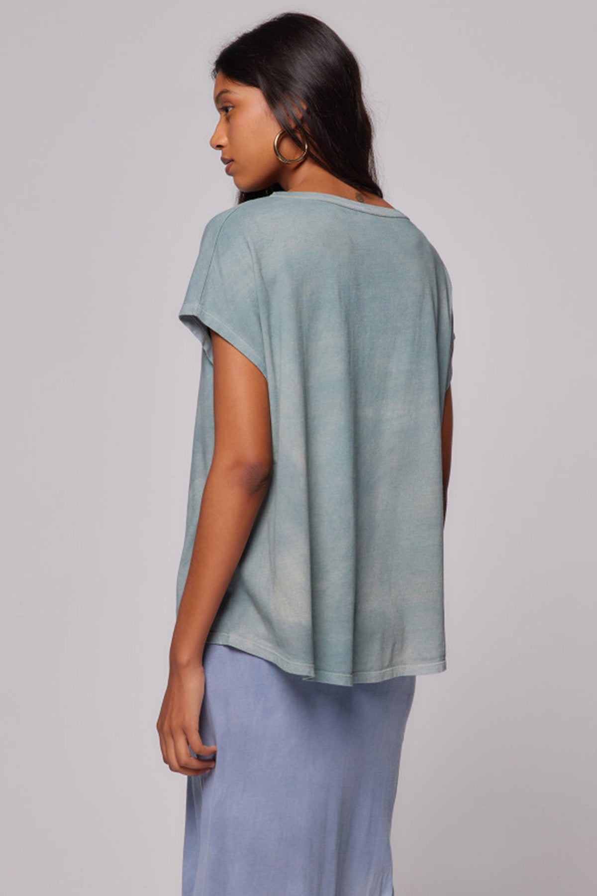 Majestic Geniş Kesim V Yaka  T-shirt