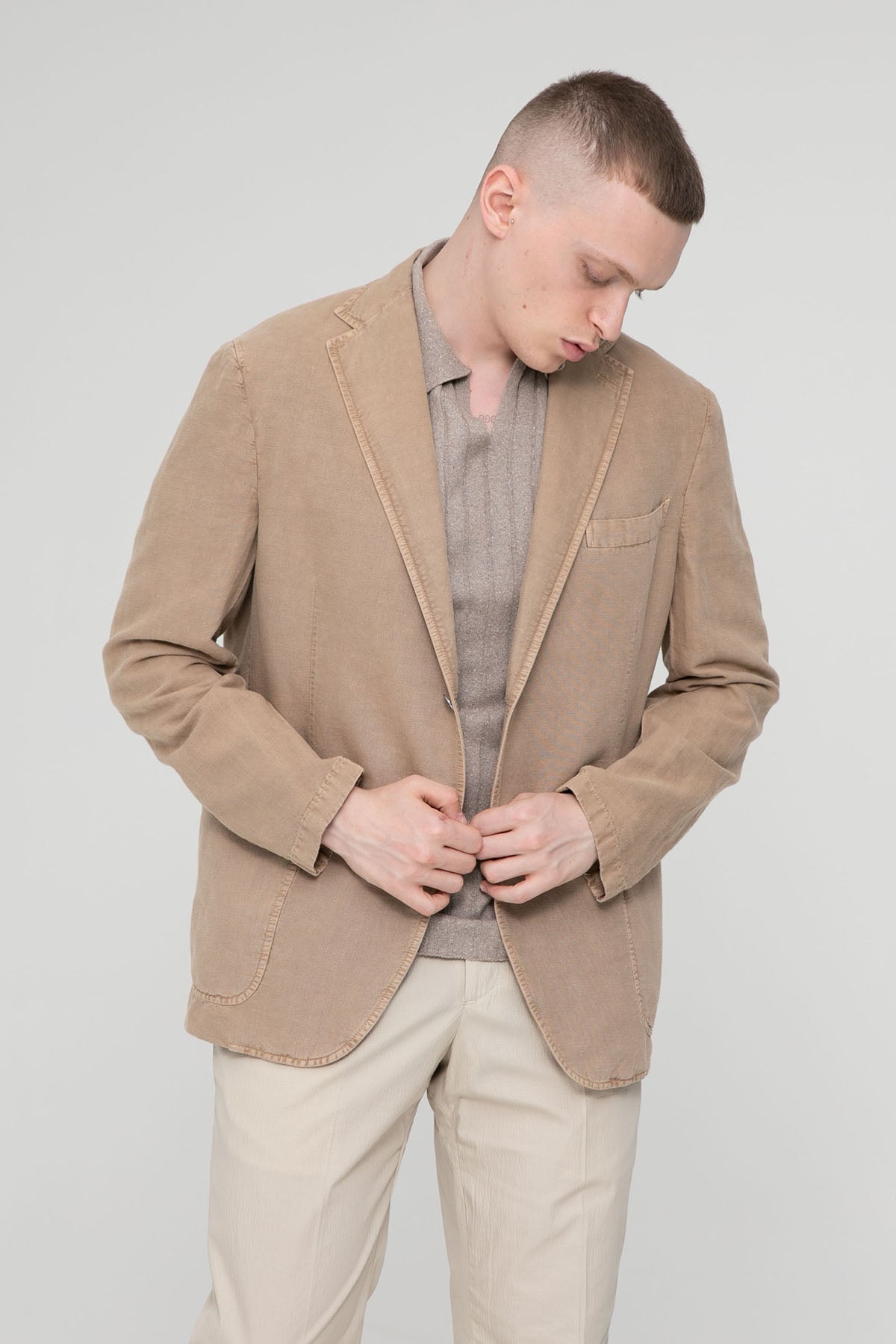 The Gigi Çift Düğmeli Ceket