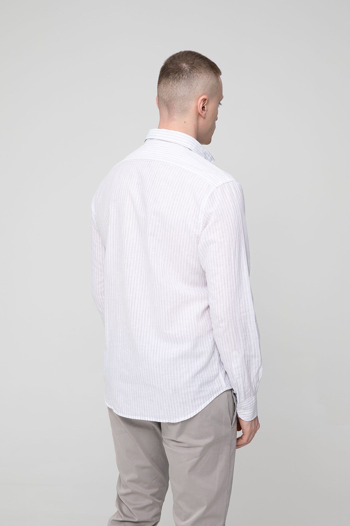 Fradi Çizgili İtalyan Yaka Ketenli Gömlek