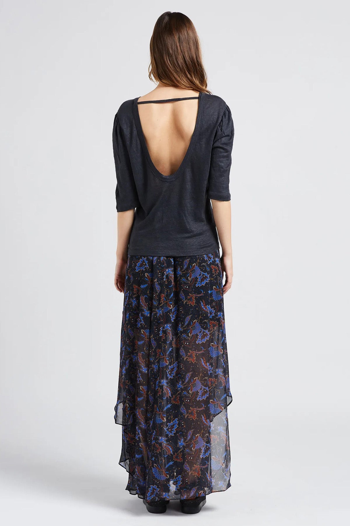 Berenice Eileen Sırt Dekolteli Keten T-shirt-Libas Trendy Fashion Store