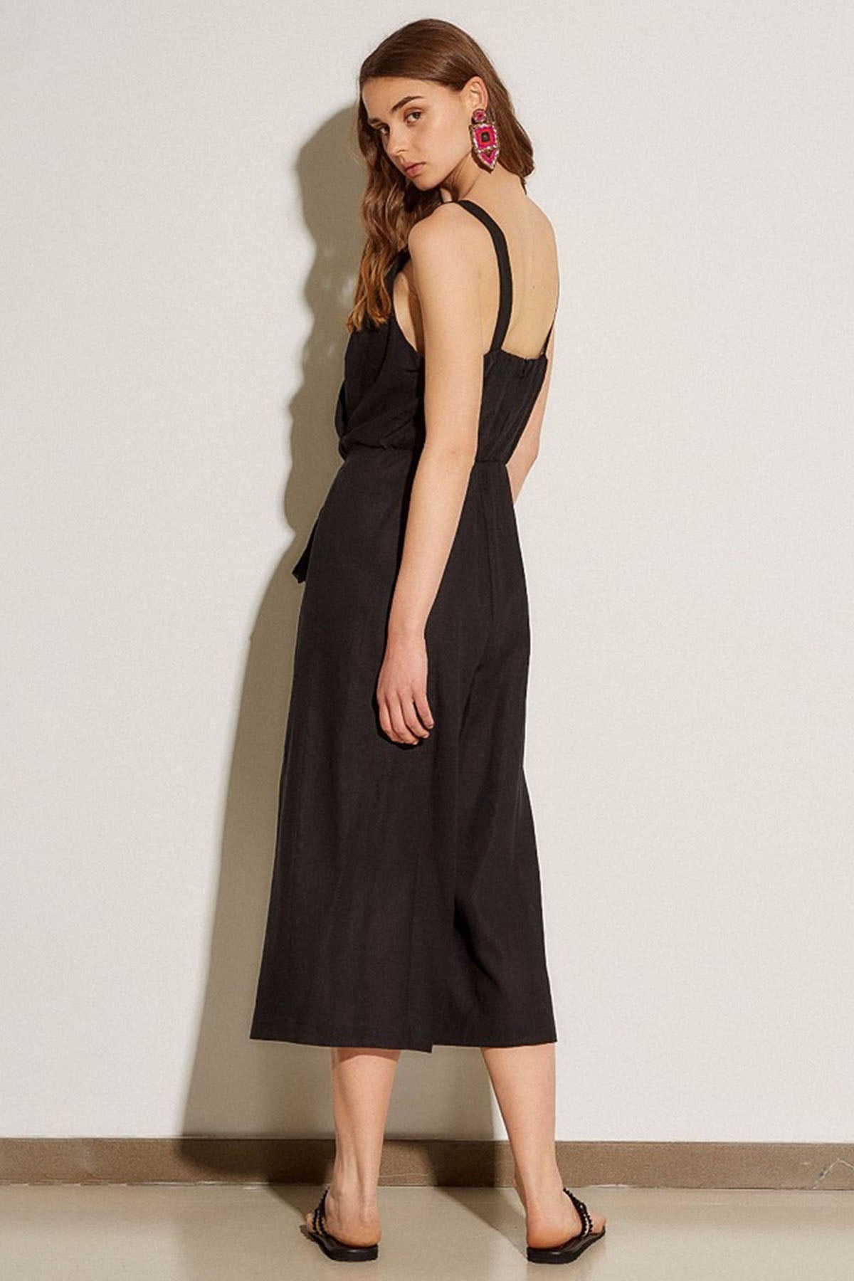 Bsb Derin V Yaka Belden Kuşaklı Ketenli Tulum-Libas Trendy Fashion Store