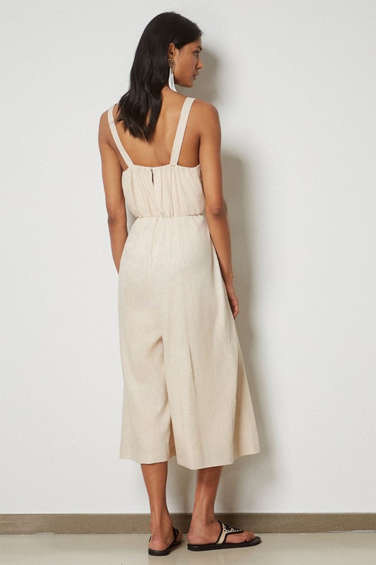 Bsb Derin V Yaka Belden Kuşaklı Ketenli Tulum-Libas Trendy Fashion Store