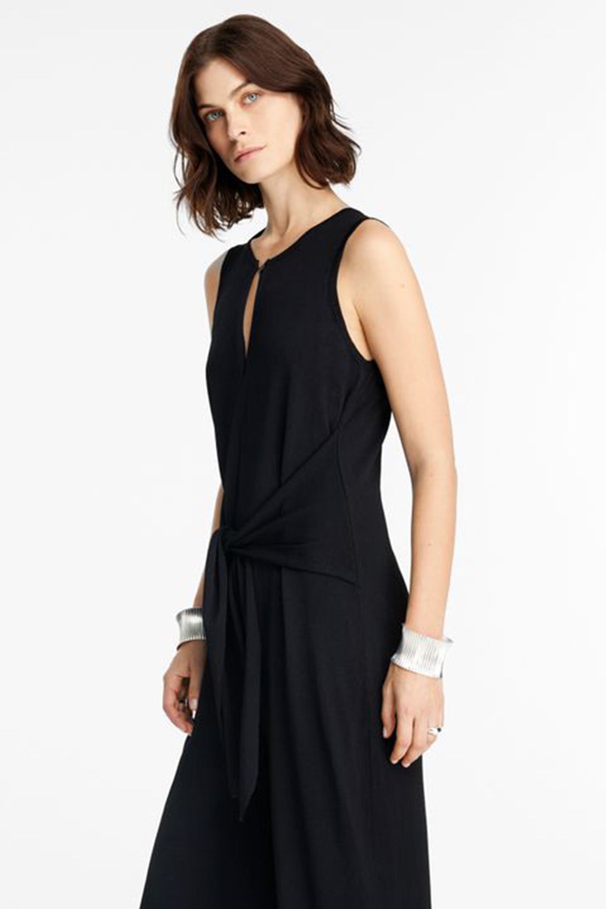 Sarah Pacini Yuvarlak Yaka Kuşaklı Tulum-Libas Trendy Fashion Store