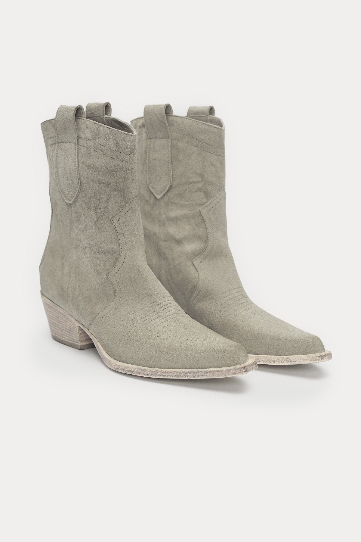 Fruit Topuklu Sivri Küt Burunlu Nubuk Bot