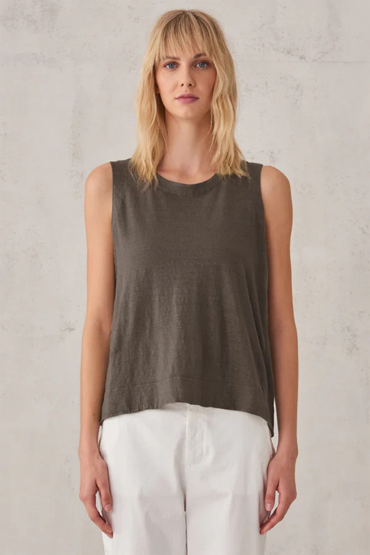 Transit Yuvarlak Yaka Kolsuz Keten Bluz-Libas Trendy Fashion Store