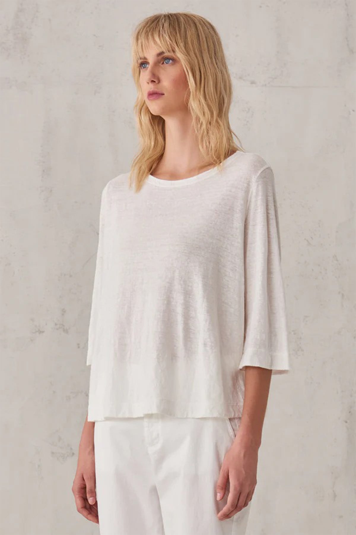 Transit Sırttan Düğmeli Geniş Kesim Keten T-shirt-Libas Trendy Fashion Store