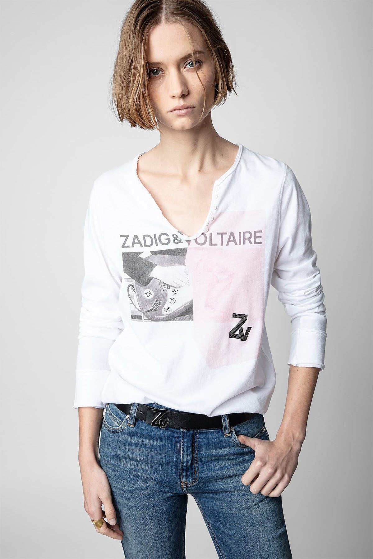 Zadig & Voltaire V Yaka Logolu T-shirt-Libas Trendy Fashion Store