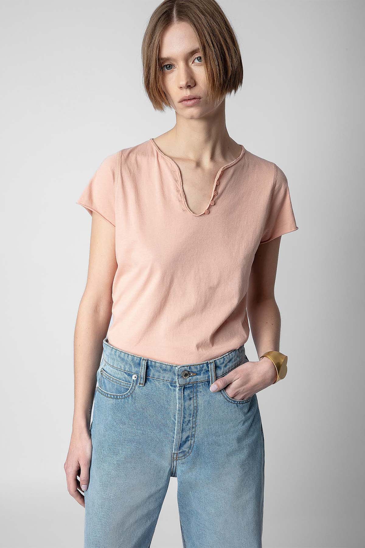 Zadig & Voltaire V Yaka Logolu T-shirt-Libas Trendy Fashion Store