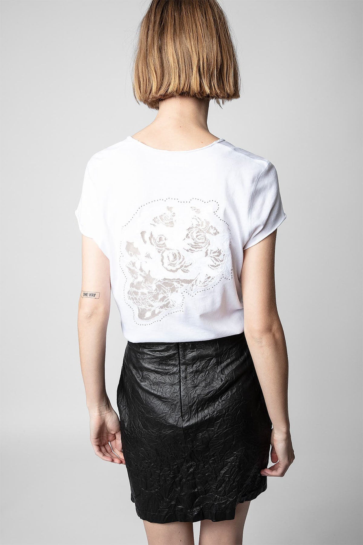 Zadig & Voltaire Dantel Nakış Kuru Kafa Logolu T-shirt-Libas Trendy Fashion Store