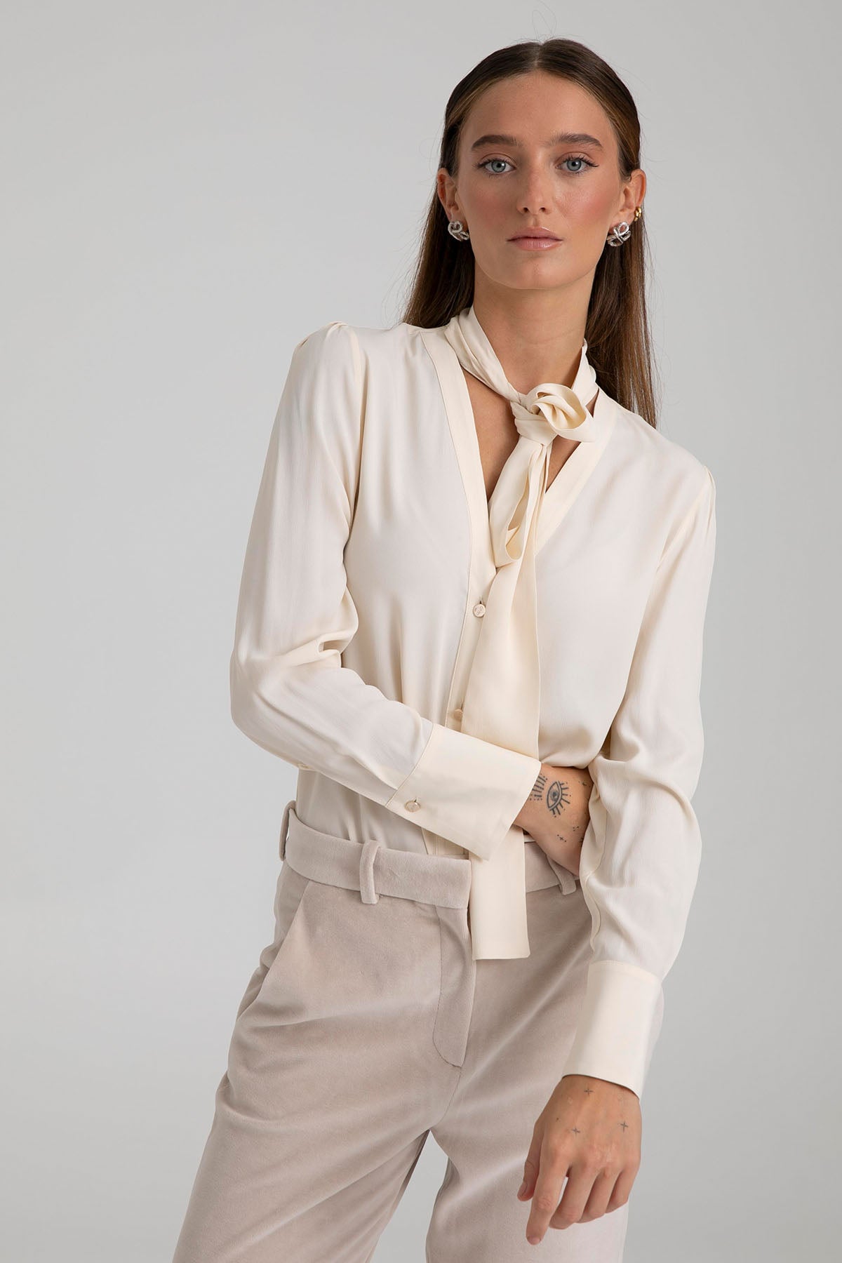 Liu Jo İpekli Fular Detaylı Gömlek-Libas Trendy Fashion Store