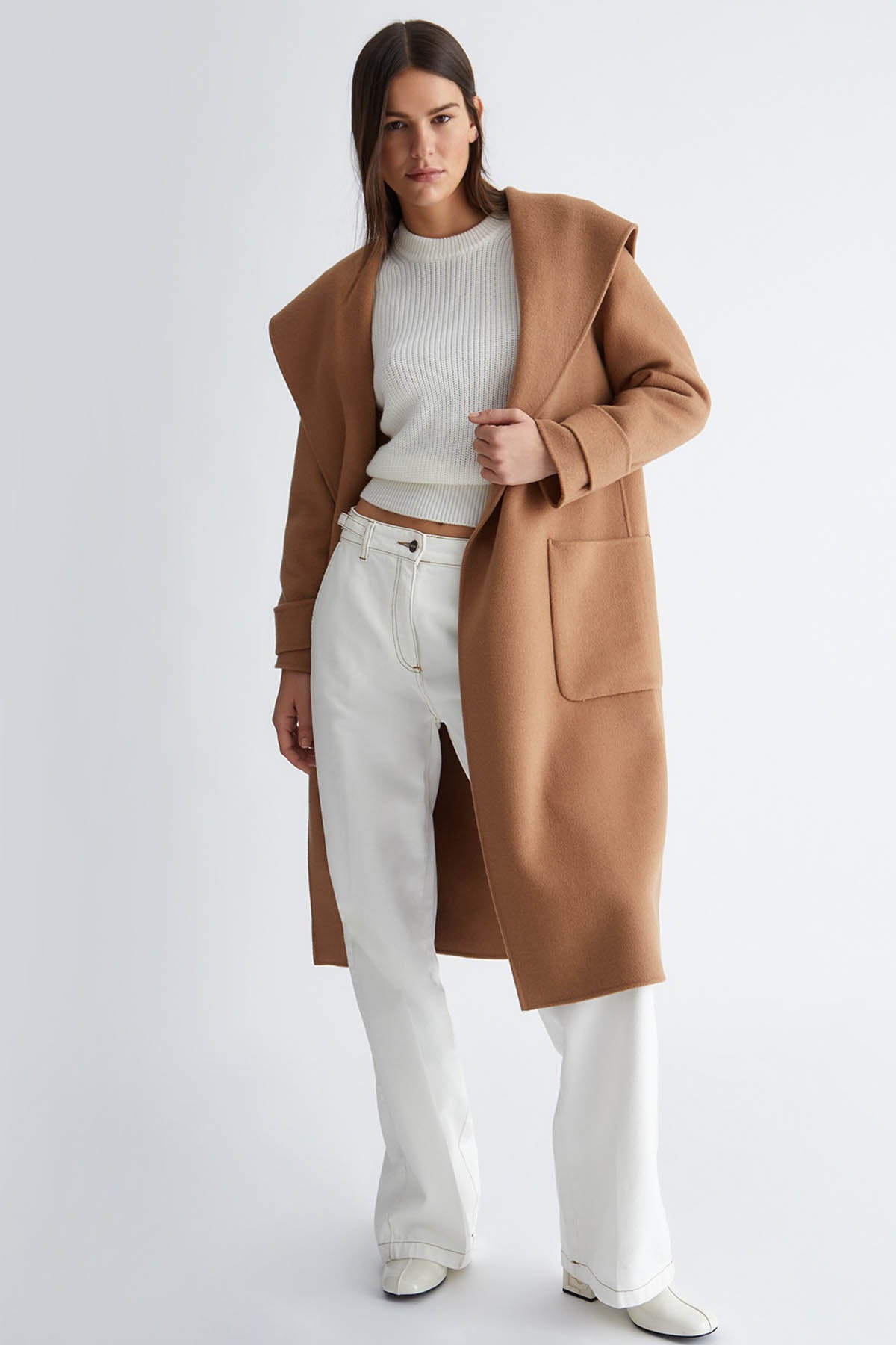 Liu Jo Cep Detaylı Kapüşonlu Kuşaklı Manto-Libas Trendy Fashion Store