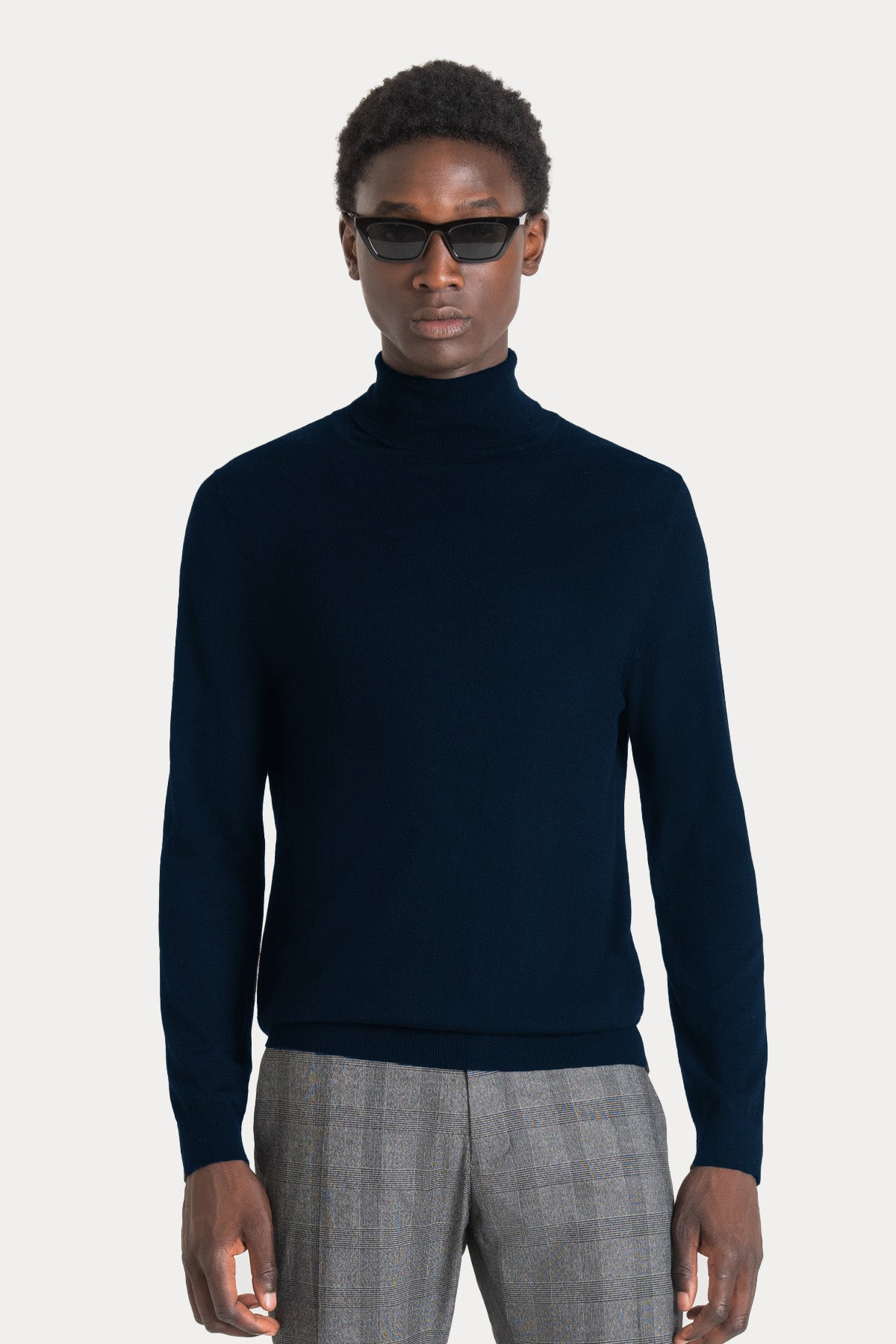 Antony Morato Balıkçı Yaka Kaşmirli Yün Triko-Libas Trendy Fashion Store