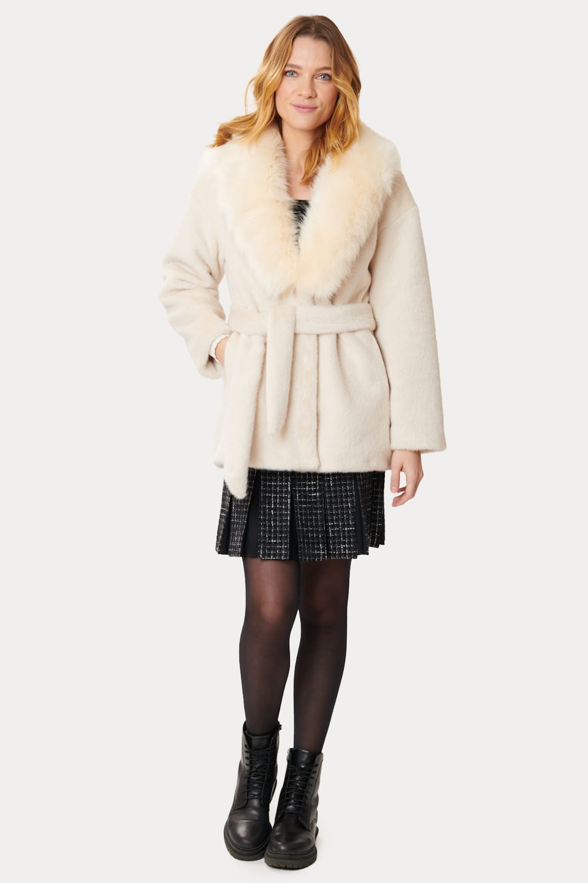 Rene Derhy Capucine Kürklü Yaka Peluş Kaban-Libas Trendy Fashion Store