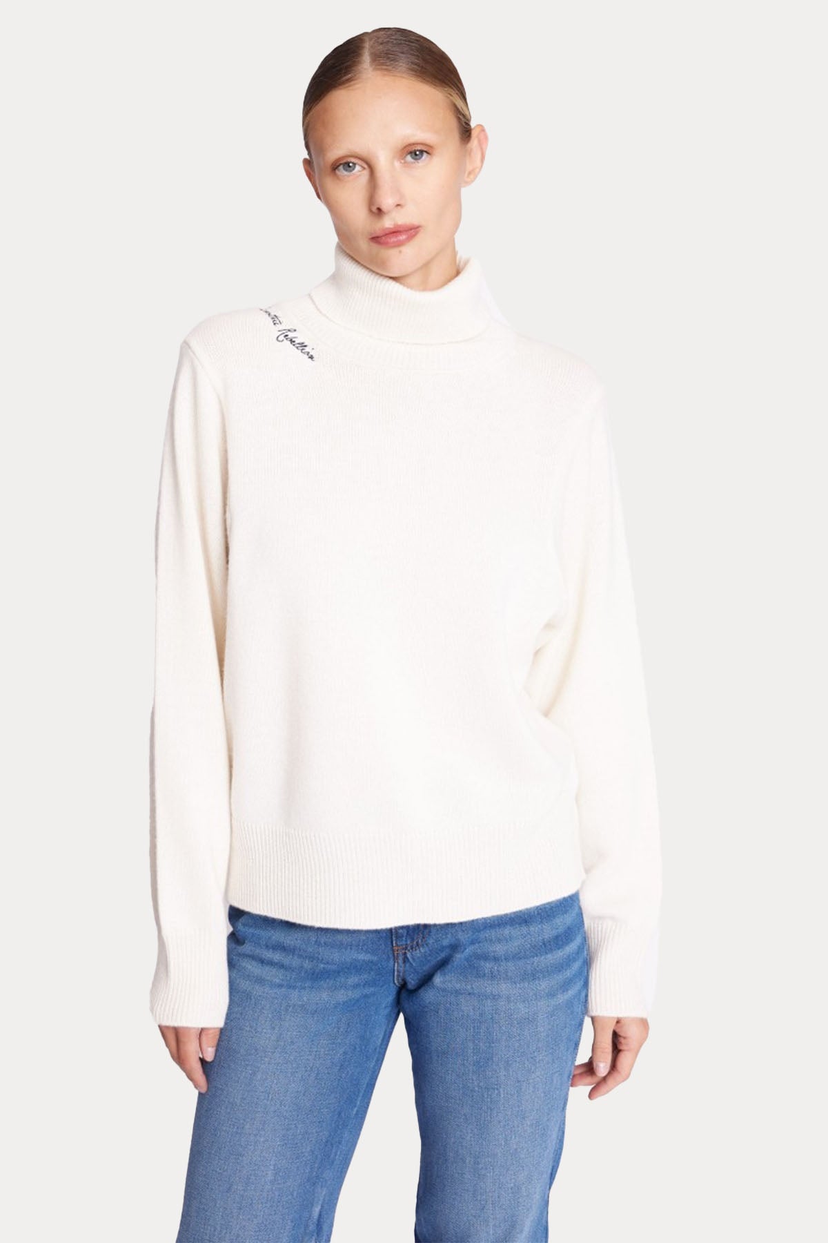 Berenice Axea Sırtta Kanat Desenli Balıkçı Yaka Kaşmirli Örgü Yün Triko-Libas Trendy Fashion Store