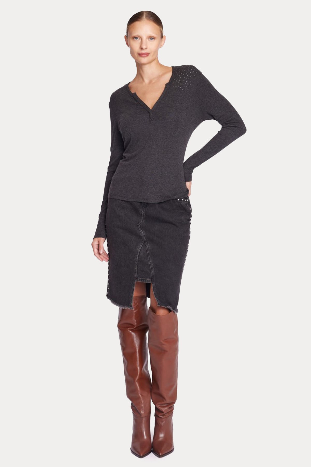 Berenice Elliaswings Sırtta Kanat Desenli V Yaka T-shirt-Libas Trendy Fashion Store