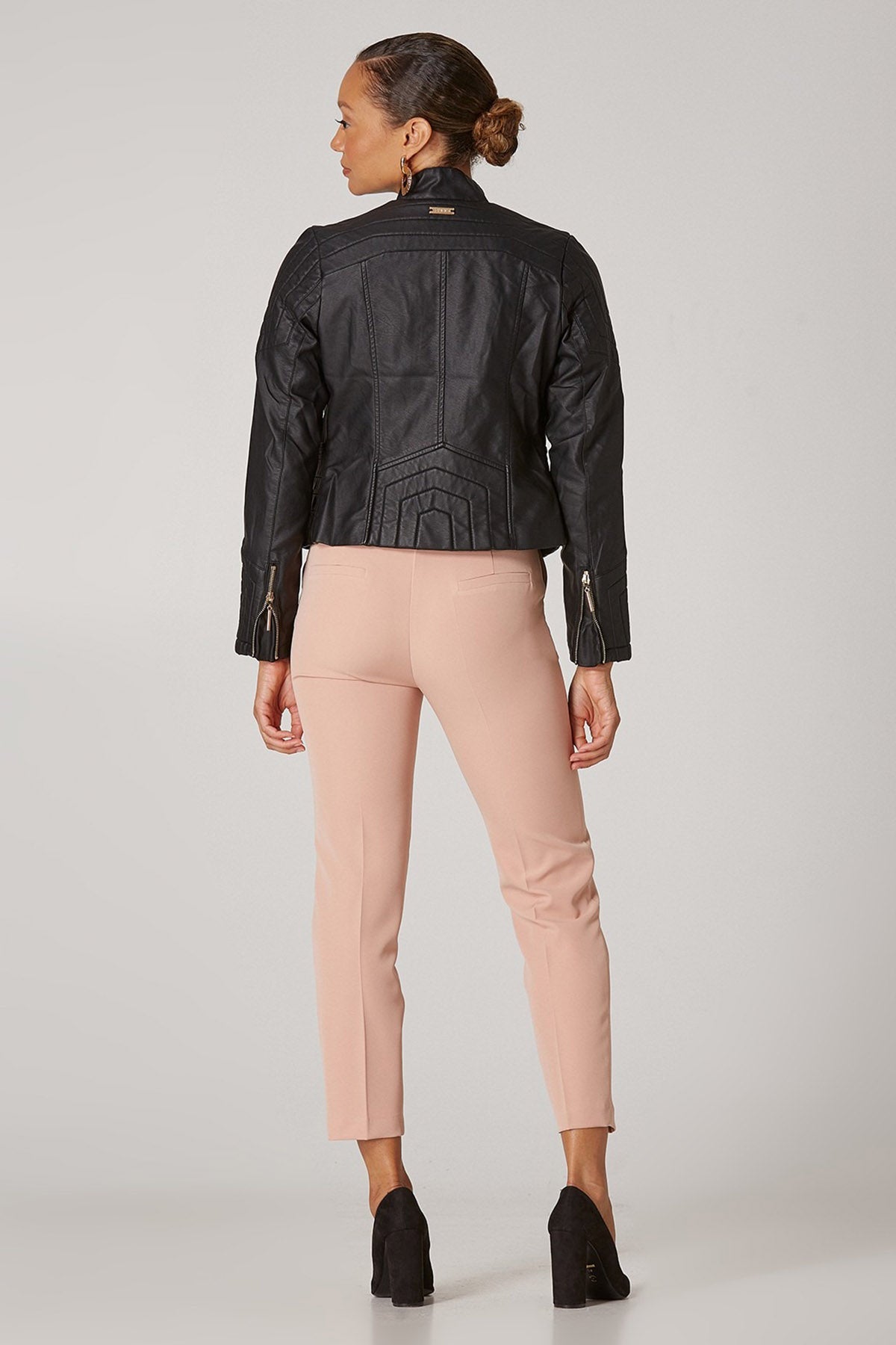 Lynne Zincir Aksesuarlı Deri Ceket-Libas Trendy Fashion Store