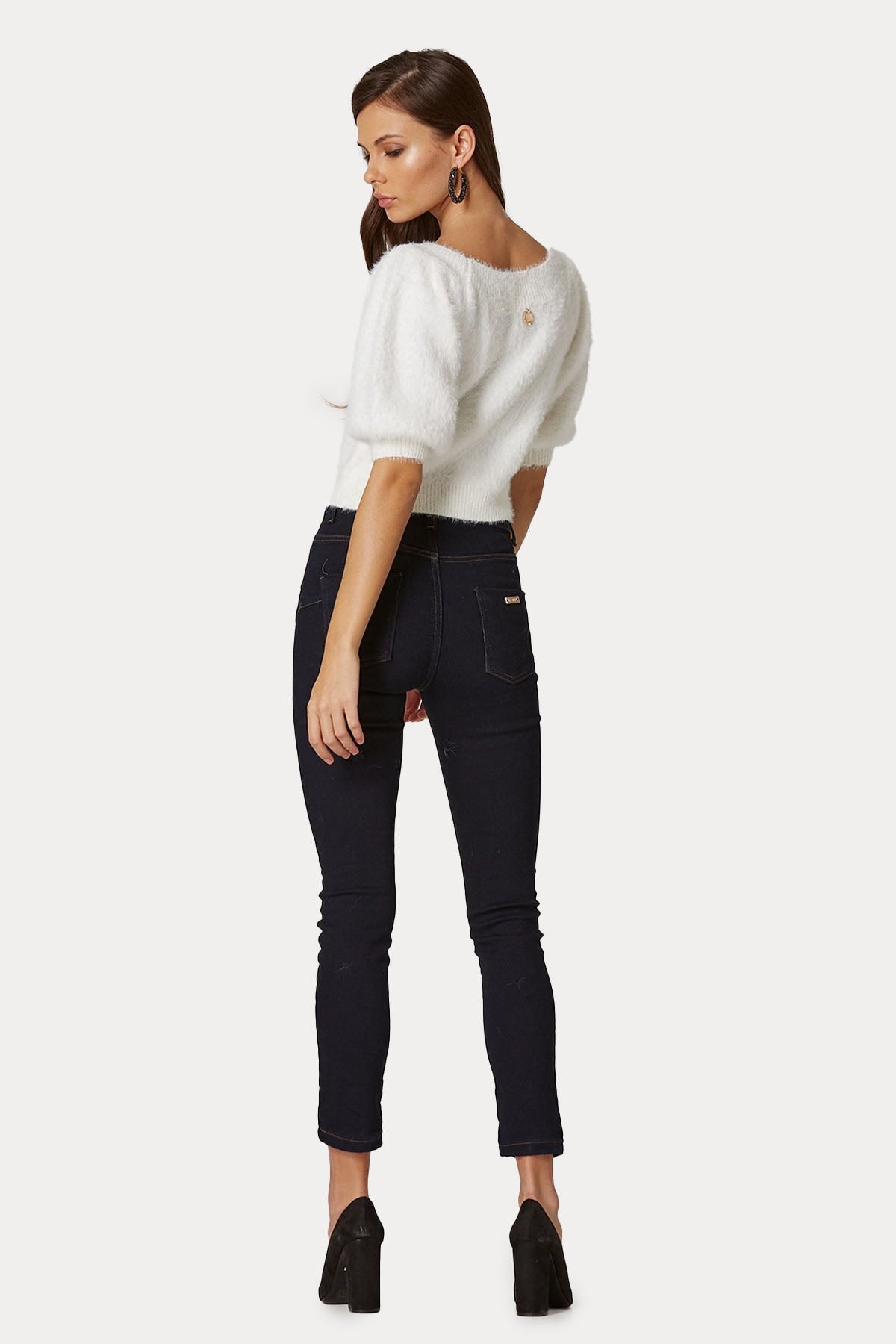 Lynne Taş Aksesuarlı Peluş Kısa Kollu Triko-Libas Trendy Fashion Store