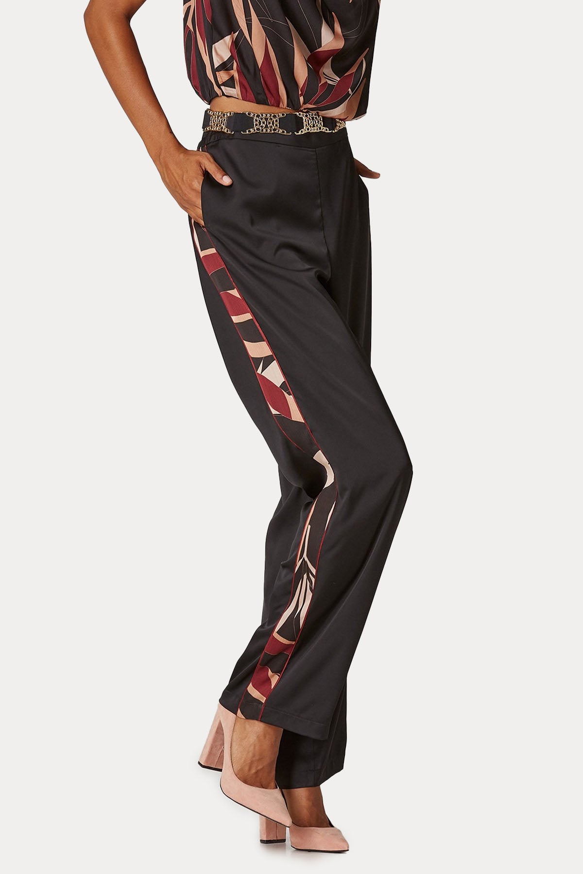 Lynne Comfort Fit Desenli Şeritli Yüksek Bel Pantolon-Libas Trendy Fashion Store