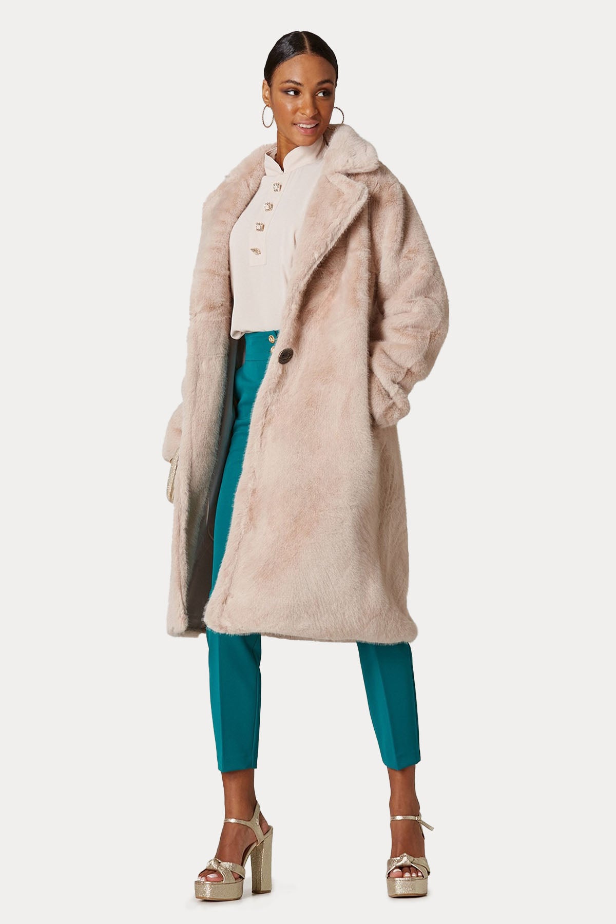 Lynne Peluş Kaban-Libas Trendy Fashion Store