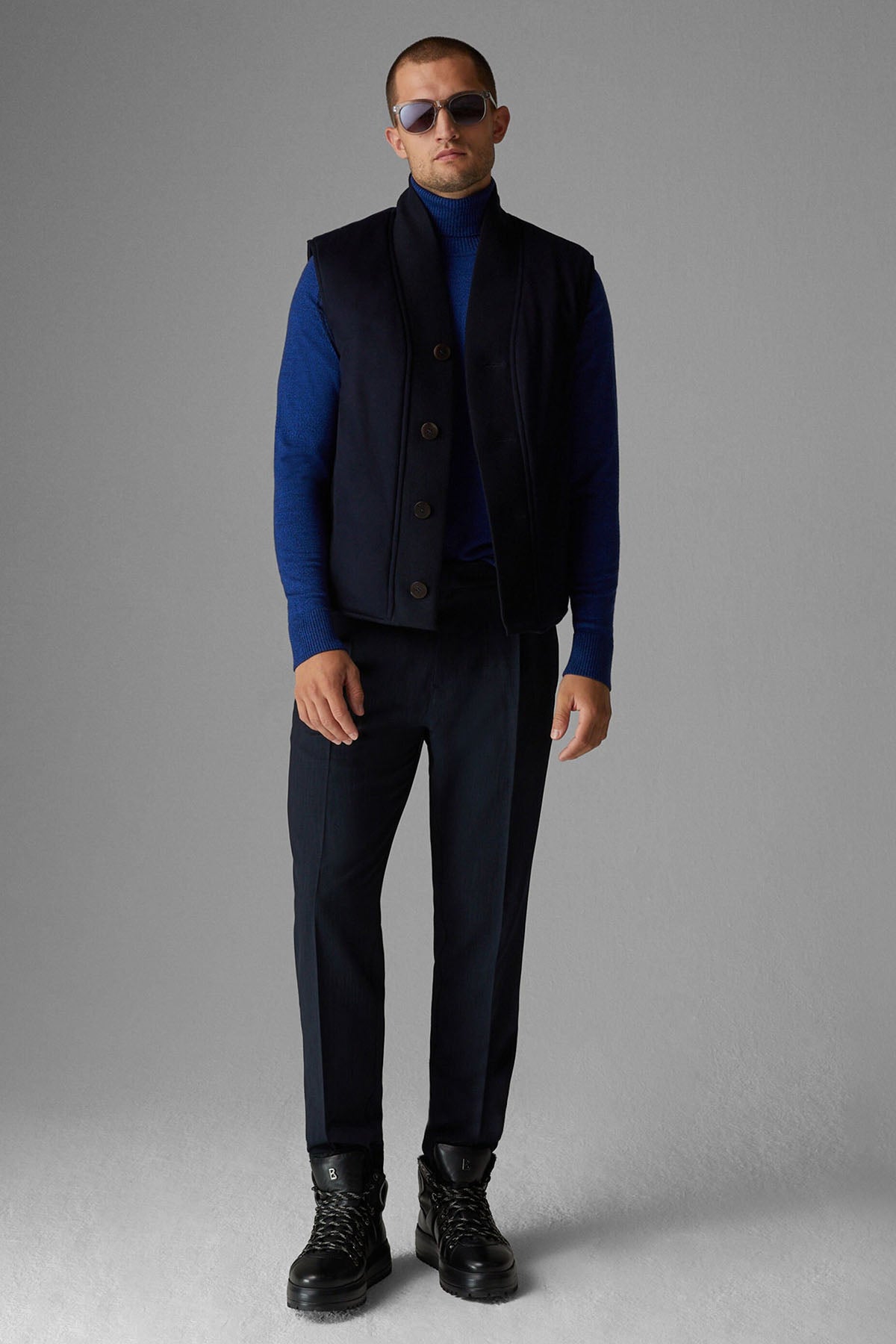 Bogner James Tapered Fit Tek Pile Yandan Cepli Pantolon-Libas Trendy Fashion Store