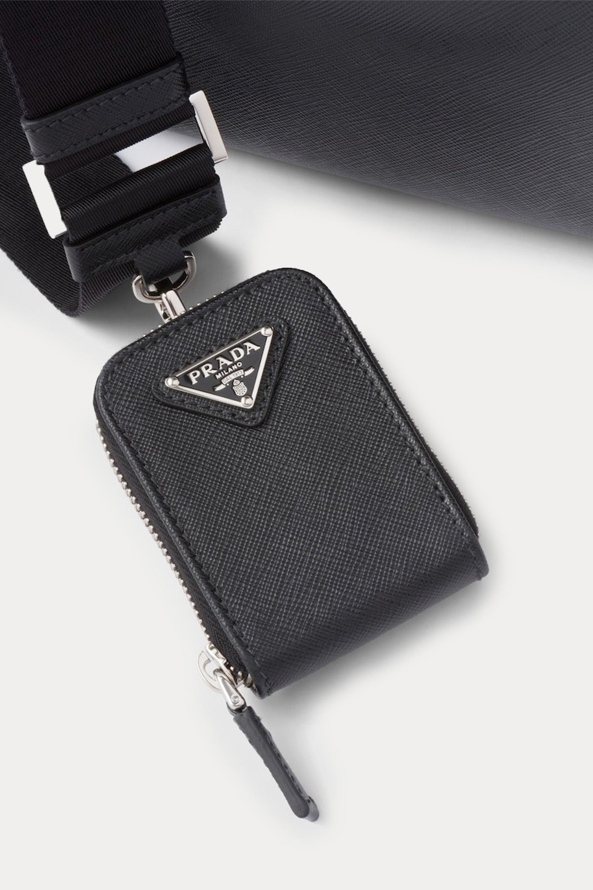 Prada Saffiano Deri Çapraz Çanta-Libas Trendy Fashion Store