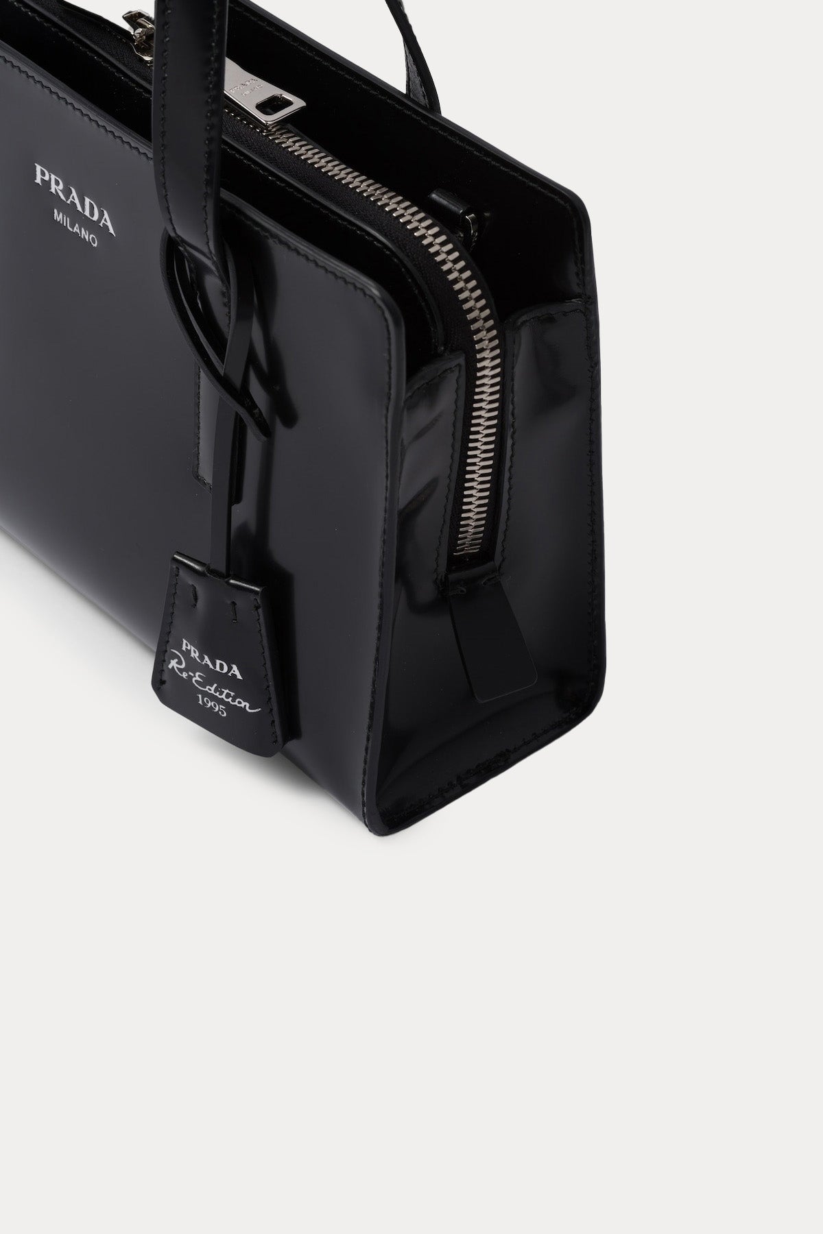 Prada Re-Edition Deri Çanta-Libas Trendy Fashion Store