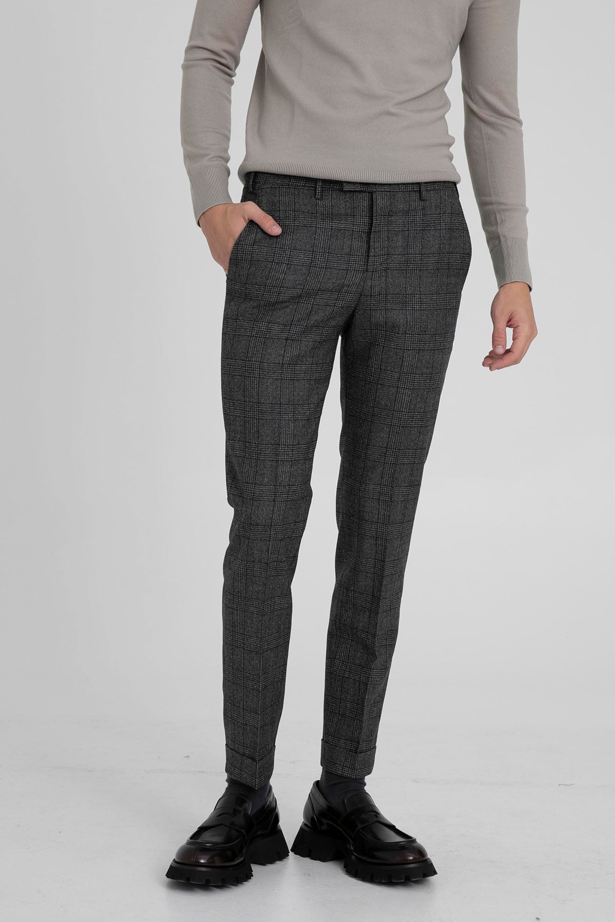 Pantaloni Torino Master Fit Duble Paça Ekoseli Yün Pantolon-Libas Trendy Fashion Store