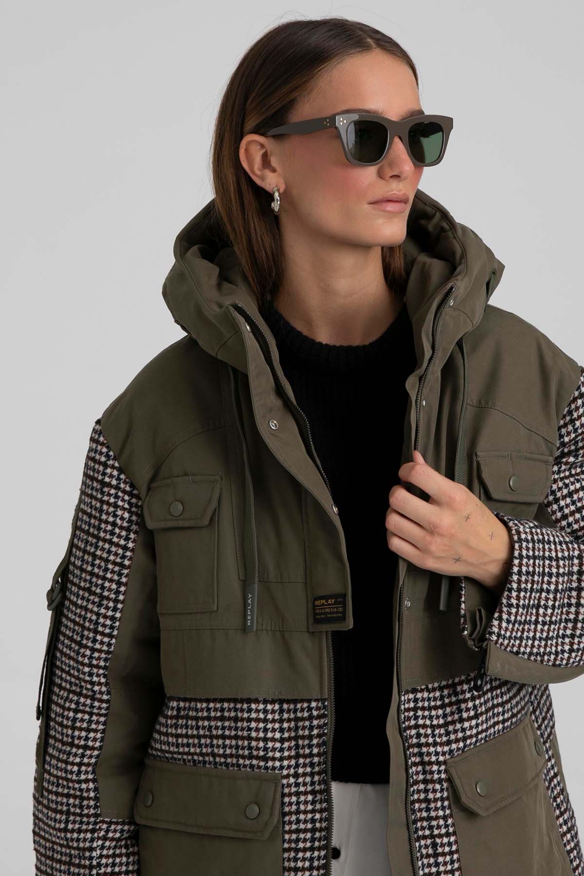 Replay Piye Dö Pul Desenli Kapüşonlu Puffer Mont-Libas Trendy Fashion Store